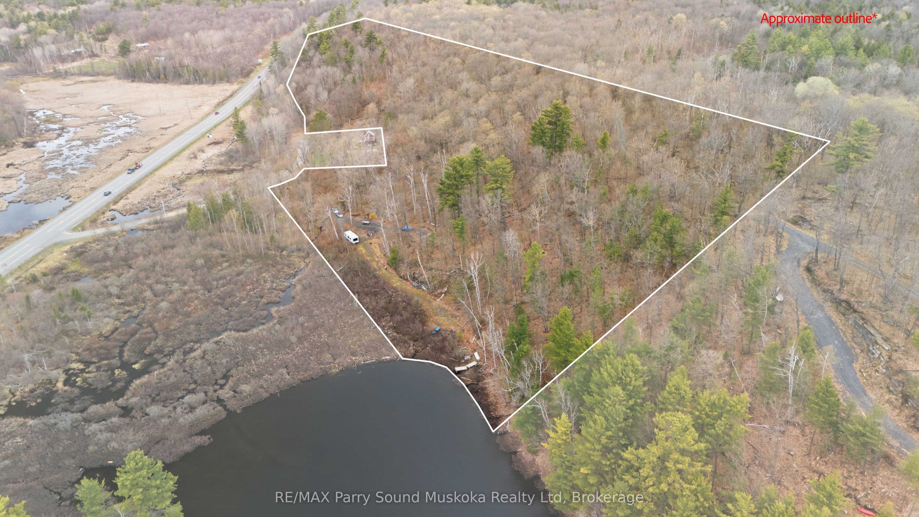 25 LAKE RIDGE Road, McDougall, ON P2A 2W9