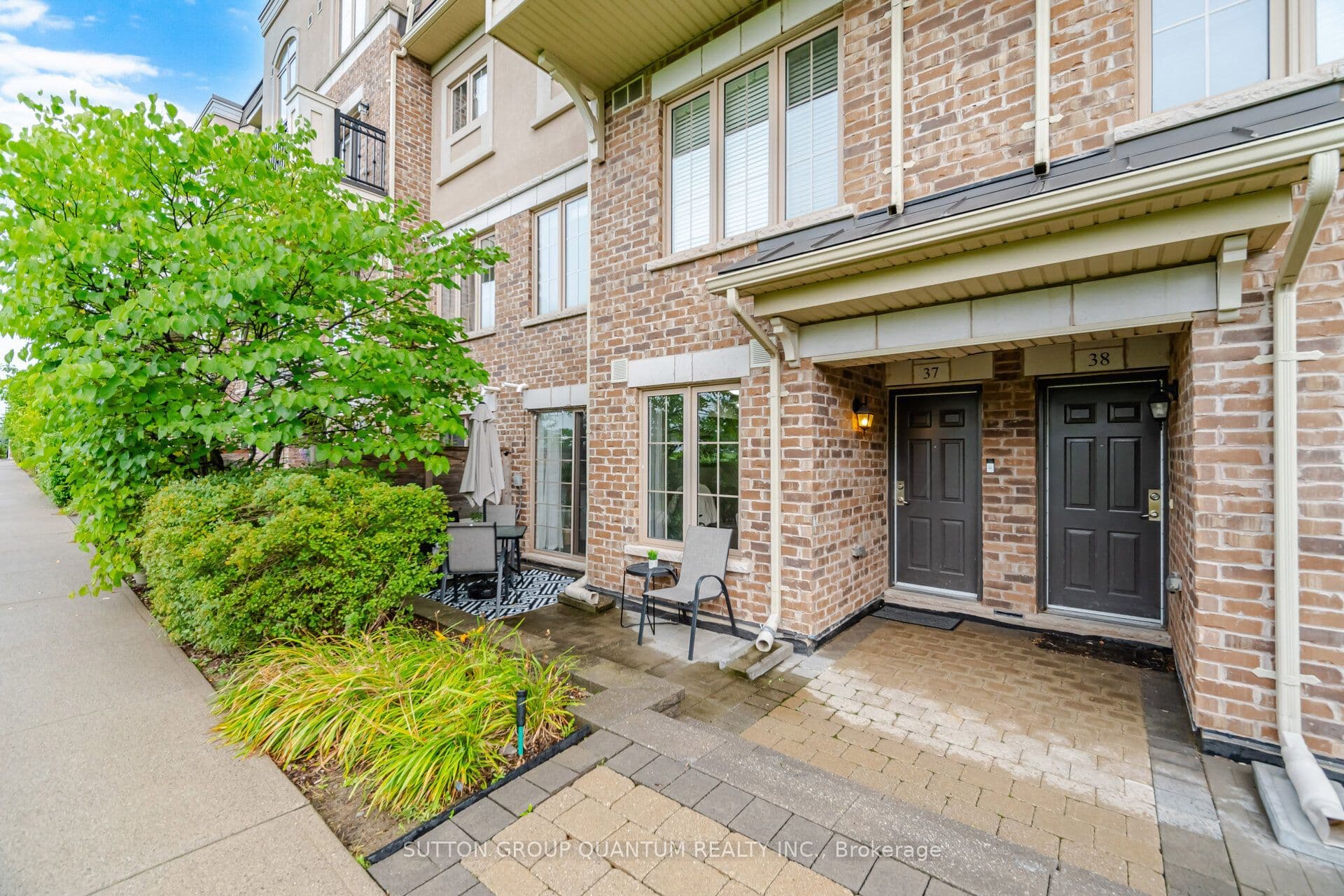 2441 Greenwich Drive 37, Oakville, ON L6M 0S3