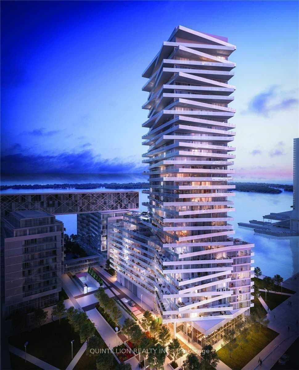 15 Queens Quay 2606, Toronto, ON M5E 0C5