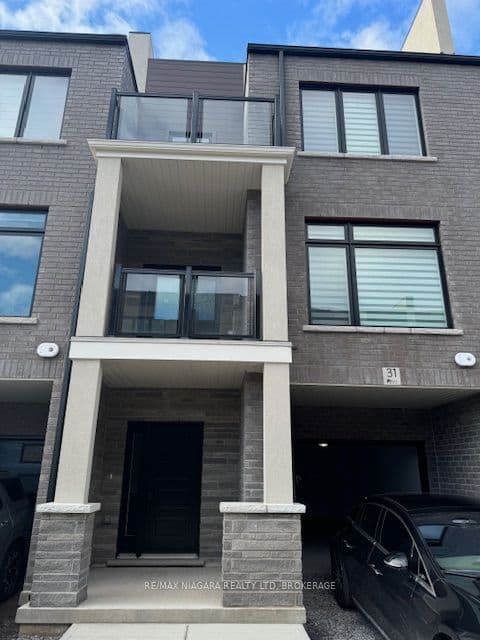 292 Vine Street 31, St. Catharines, ON L2M 0E1
