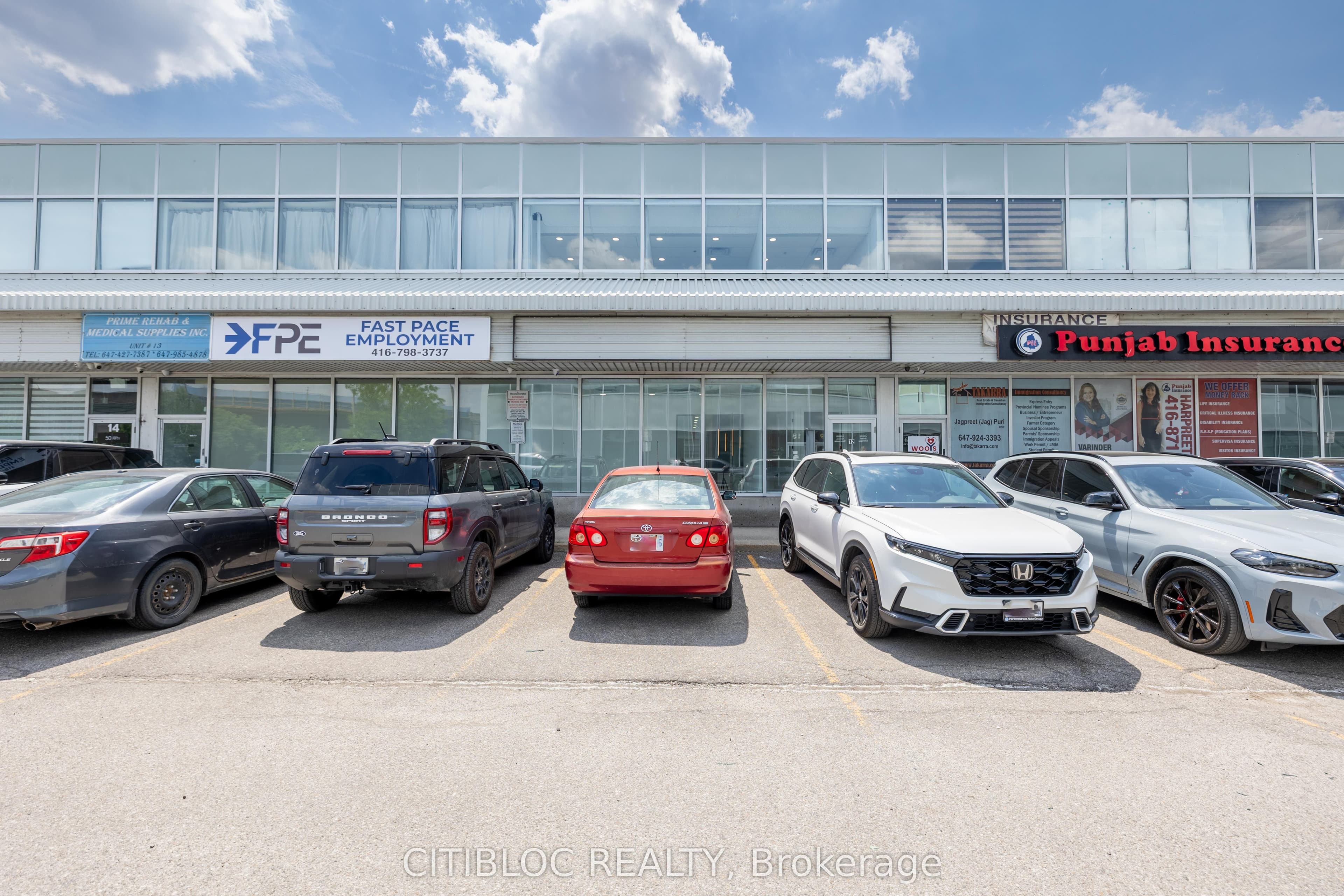 7003 Steeles Avenue W 12 / UPPER, Toronto, ON M9W 0A2