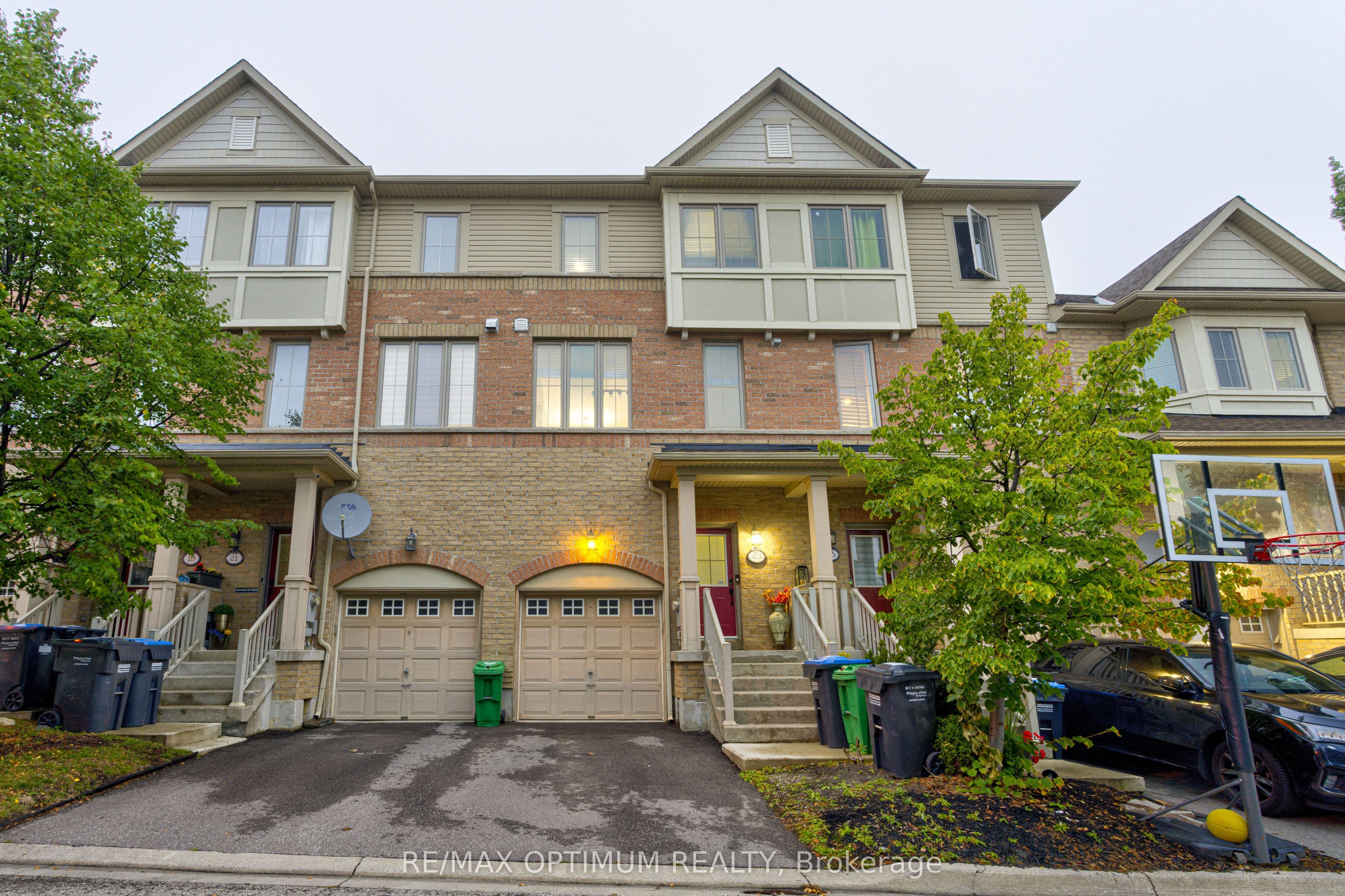 23 Bakewell Street, Brampton, ON L6Y 0P9