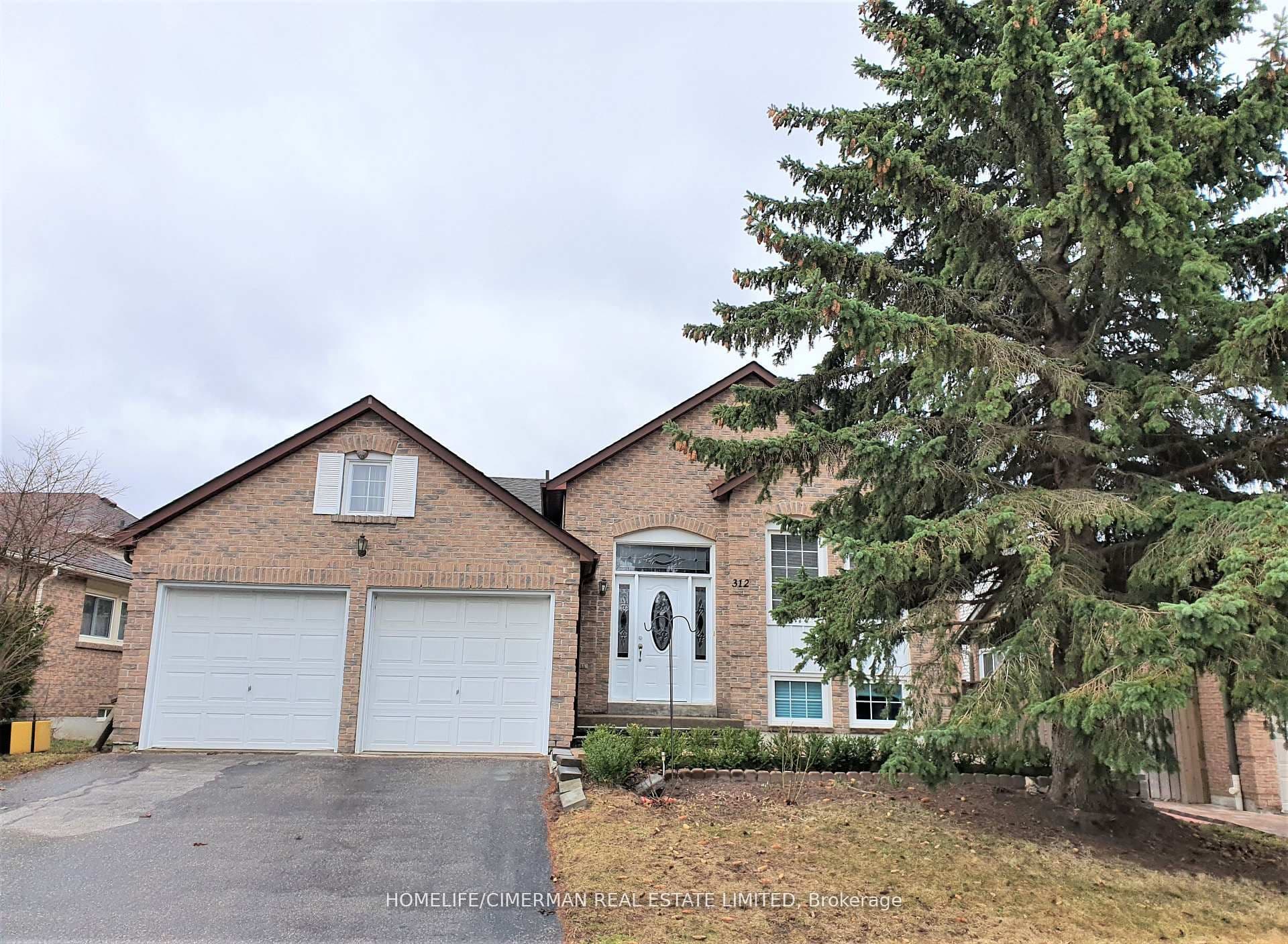 312 Harewood Boulevard UPPER, Newmarket, ON L3Y 6R3