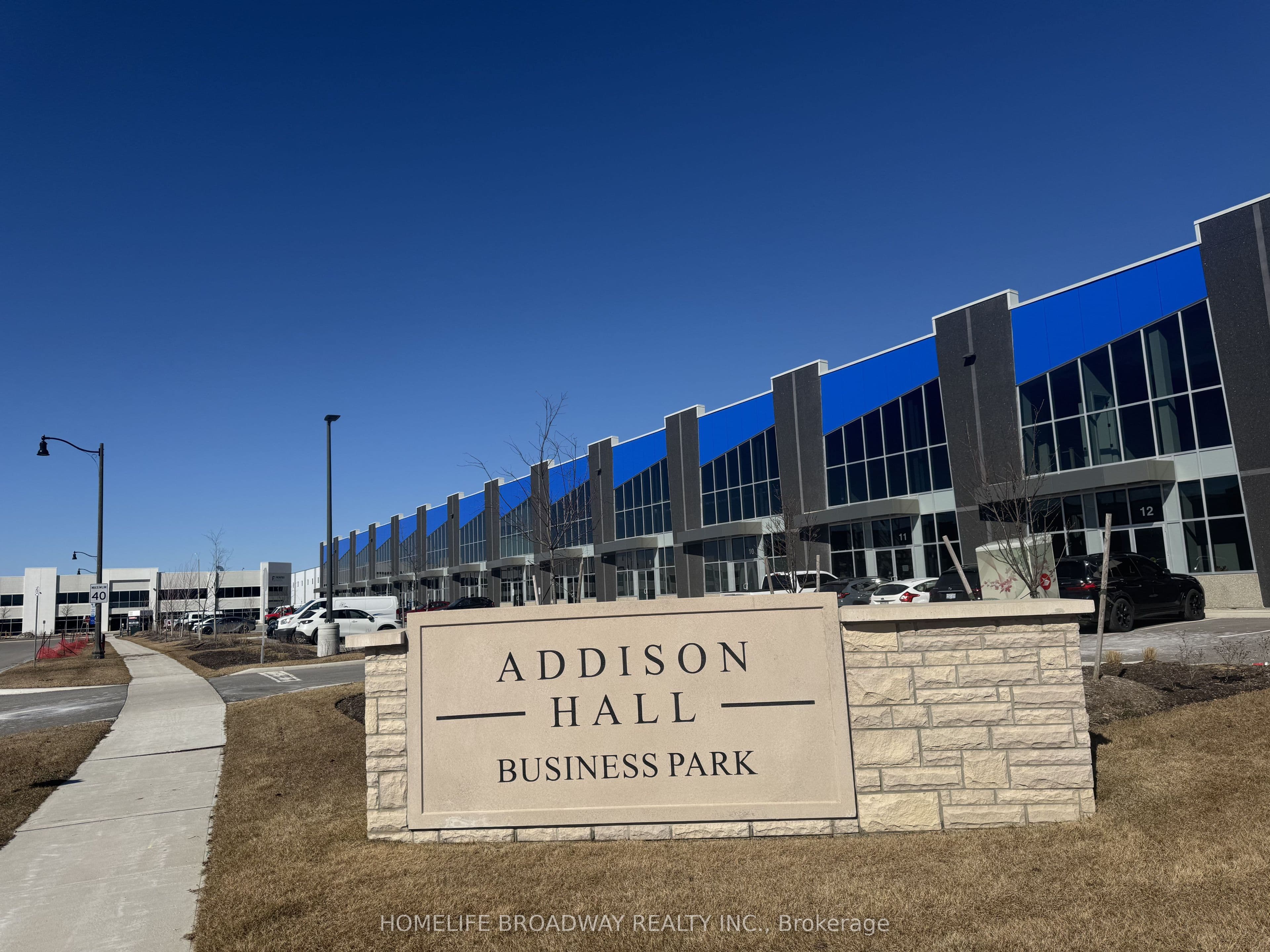 115 Addison Hall Circle 6B, Aurora, ON L4G 7C7