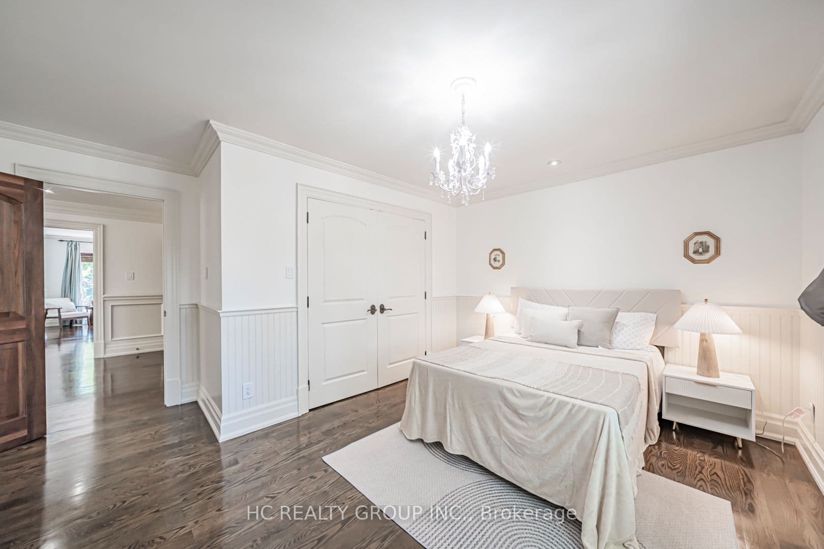 75 Yorkminster Road, Toronto, ON M2P 1M4