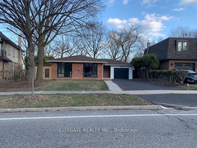 1156 falgarwood Drive, Oakville, ON L6H 2L3