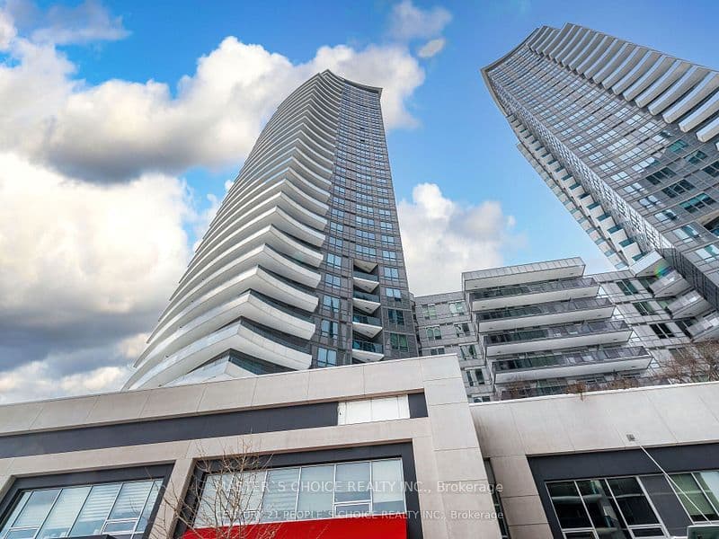 7161 Yonge Street 2732, Markham, ON L3T 0C8