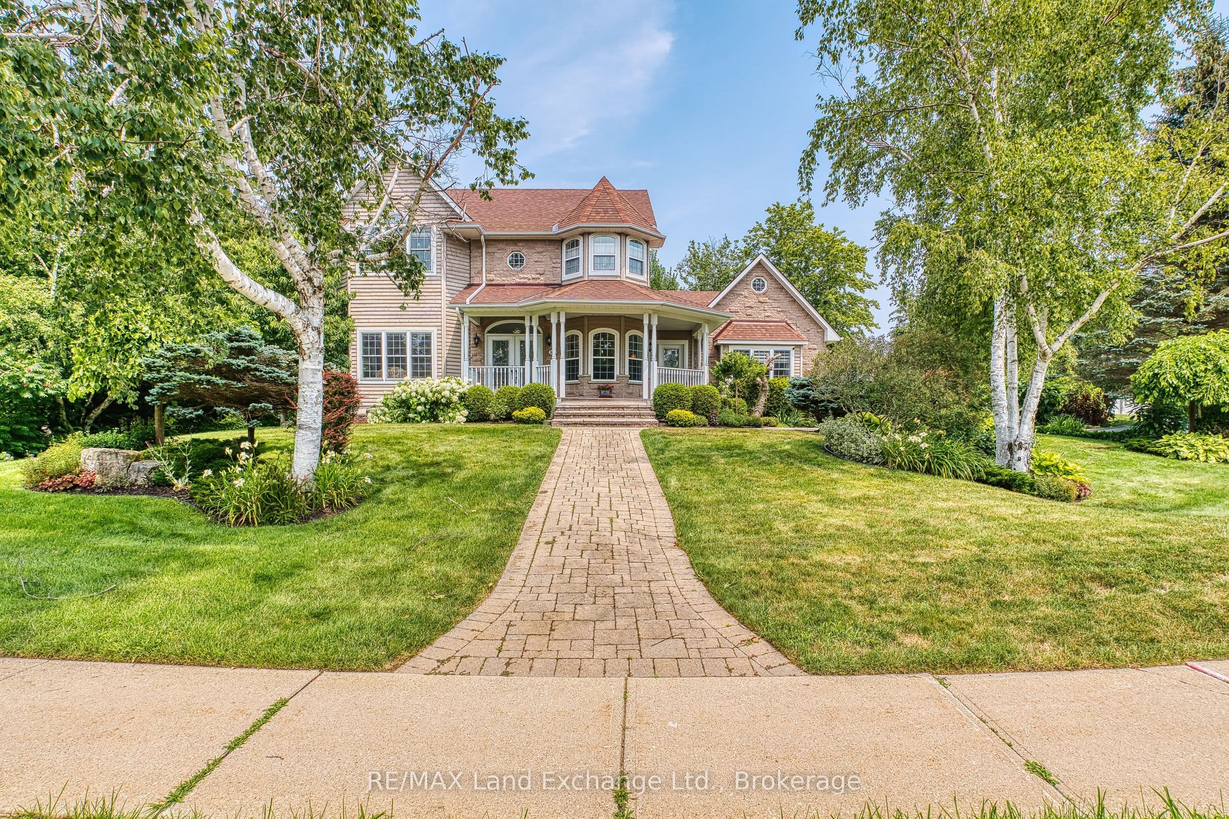 169 Trillium Drive, Saugeen Shores, ON N0H 2C2