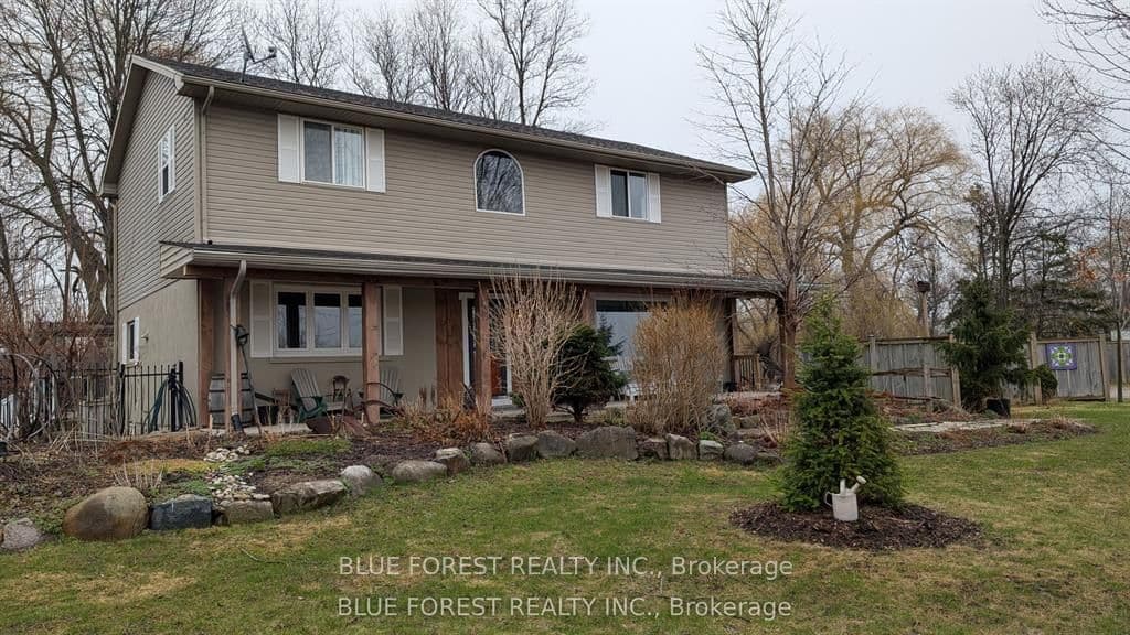 21948 Adelaide Street N, Middlesex Centre, ON N0M 1C0