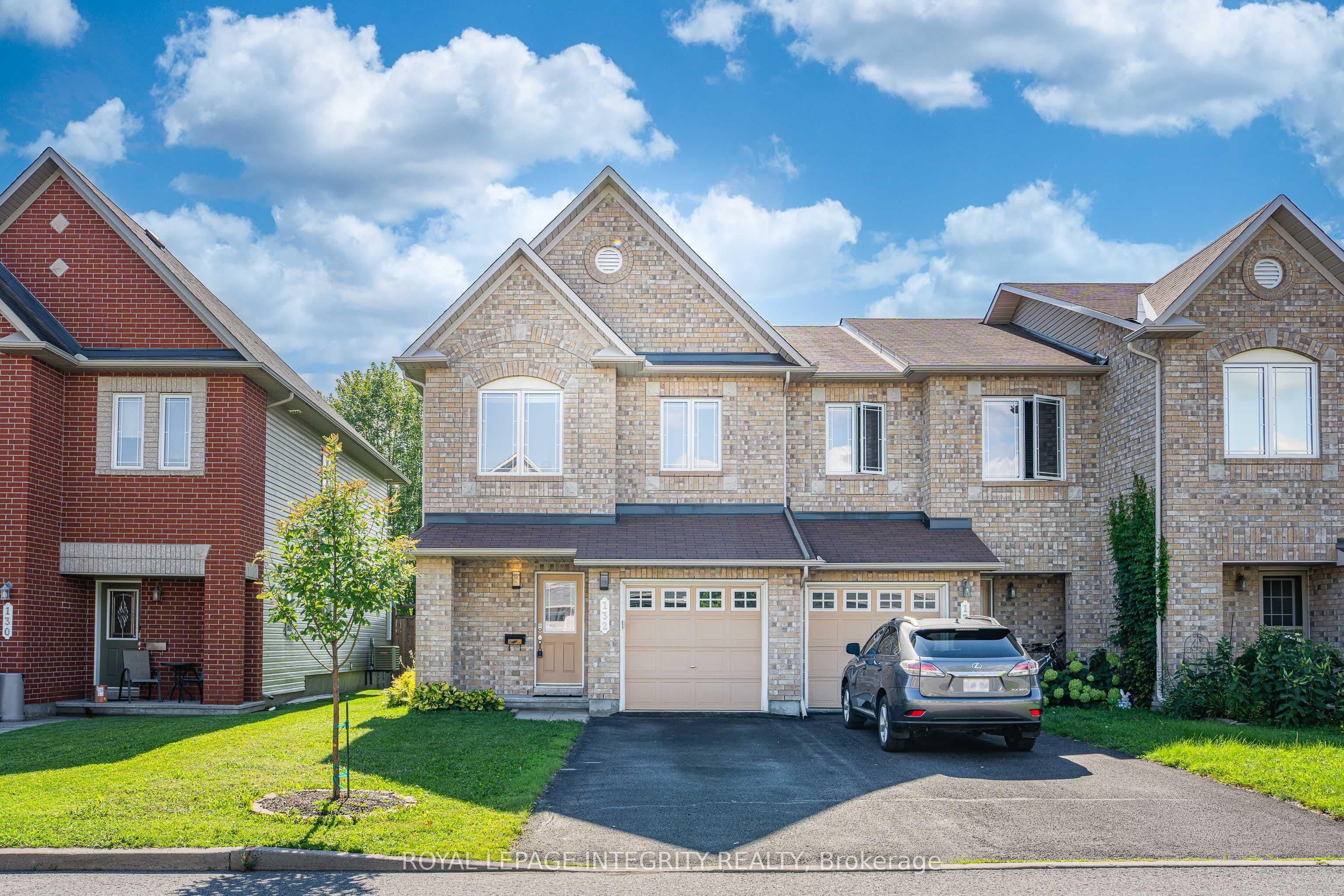 132 Silvermoon Crescent, Orleans - Cumberland and Area, ON K4A 0P5