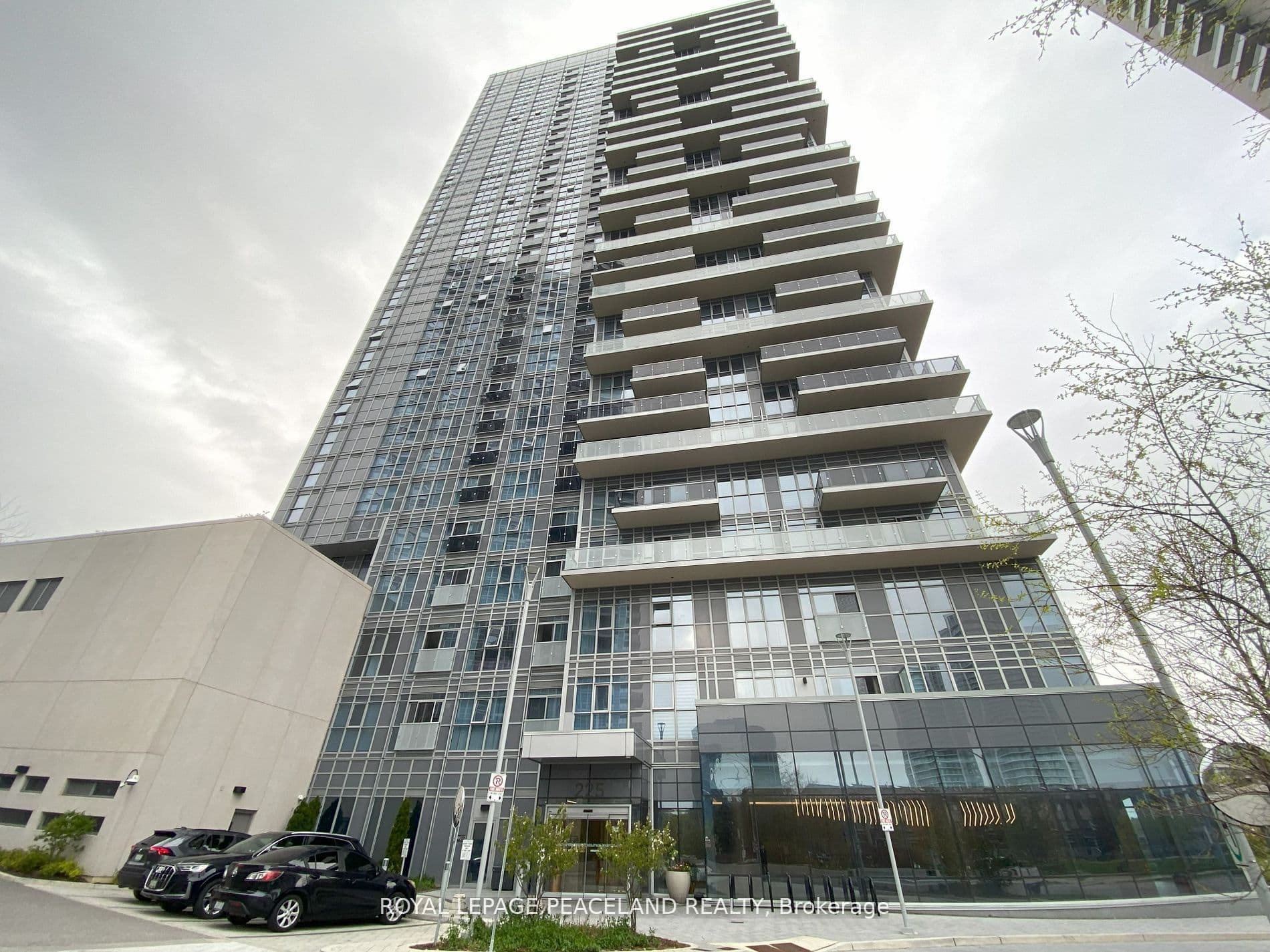 225 Village Green Square 410, Toronto, ON M1S 0L3