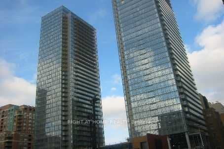 38 Grenville Street 1005, Toronto, ON M4Y 1A5