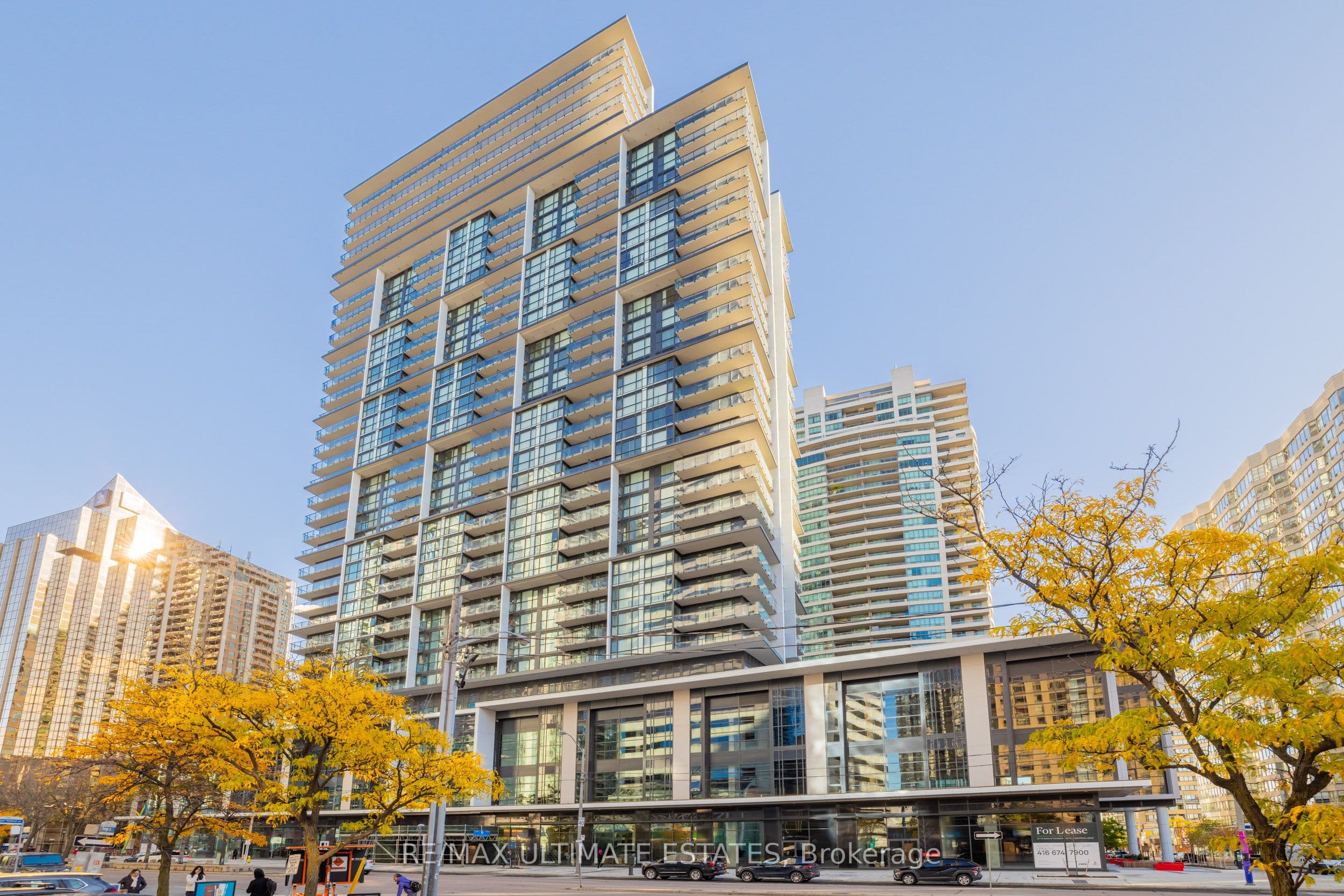 4955 Yonge Street 1109, Toronto, ON M2N 0L8