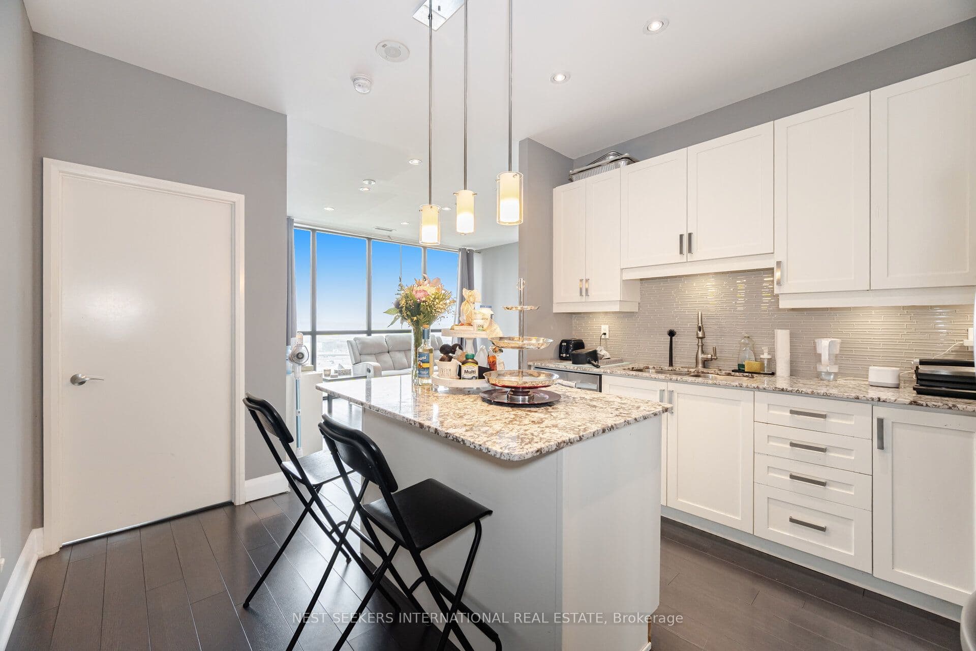 2900 Highway 7 W 2009, Vaughan, ON L4K 0G3