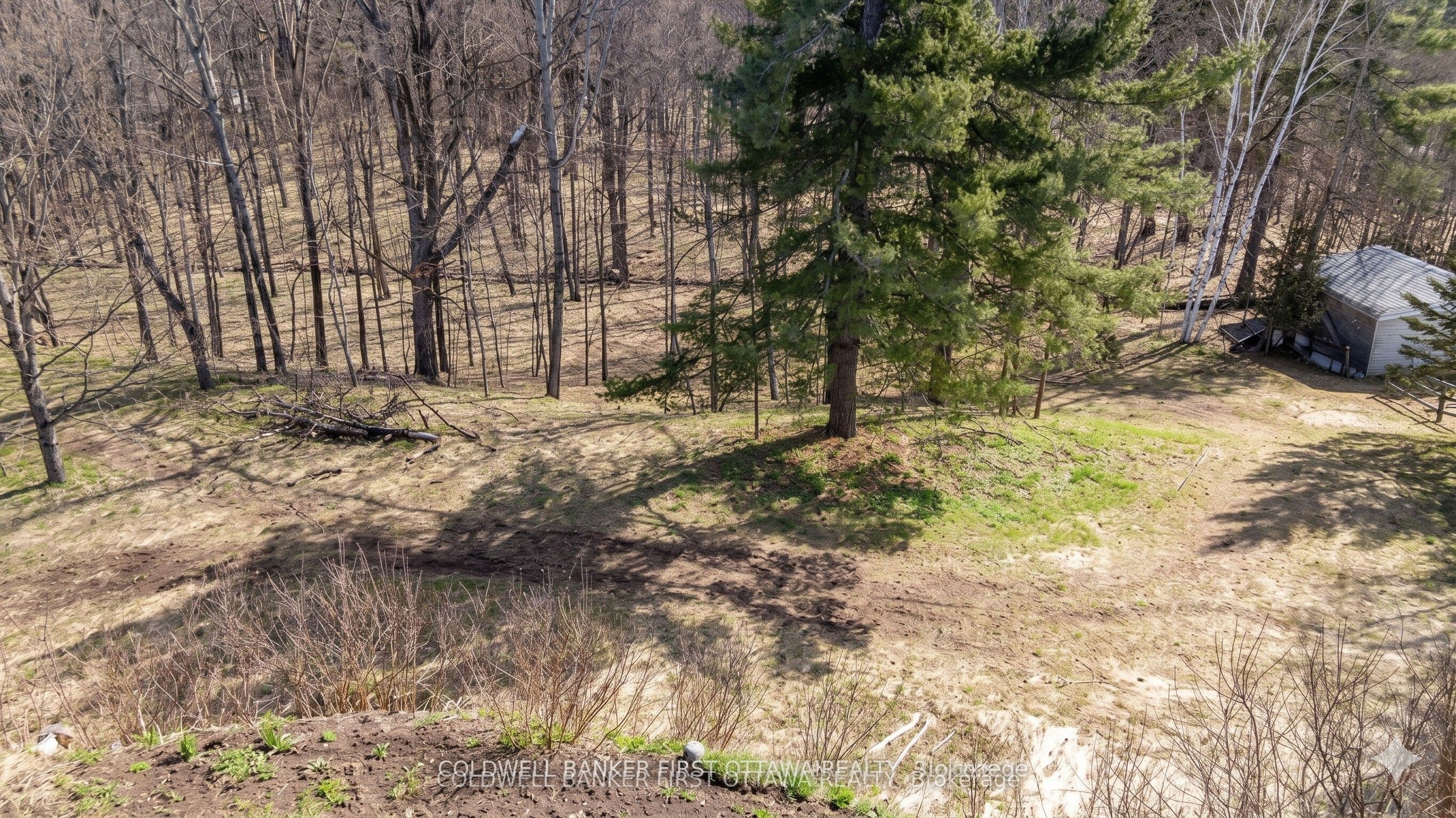 109 Bennett Lake Road, Tay Valley, ON K0G 1A0