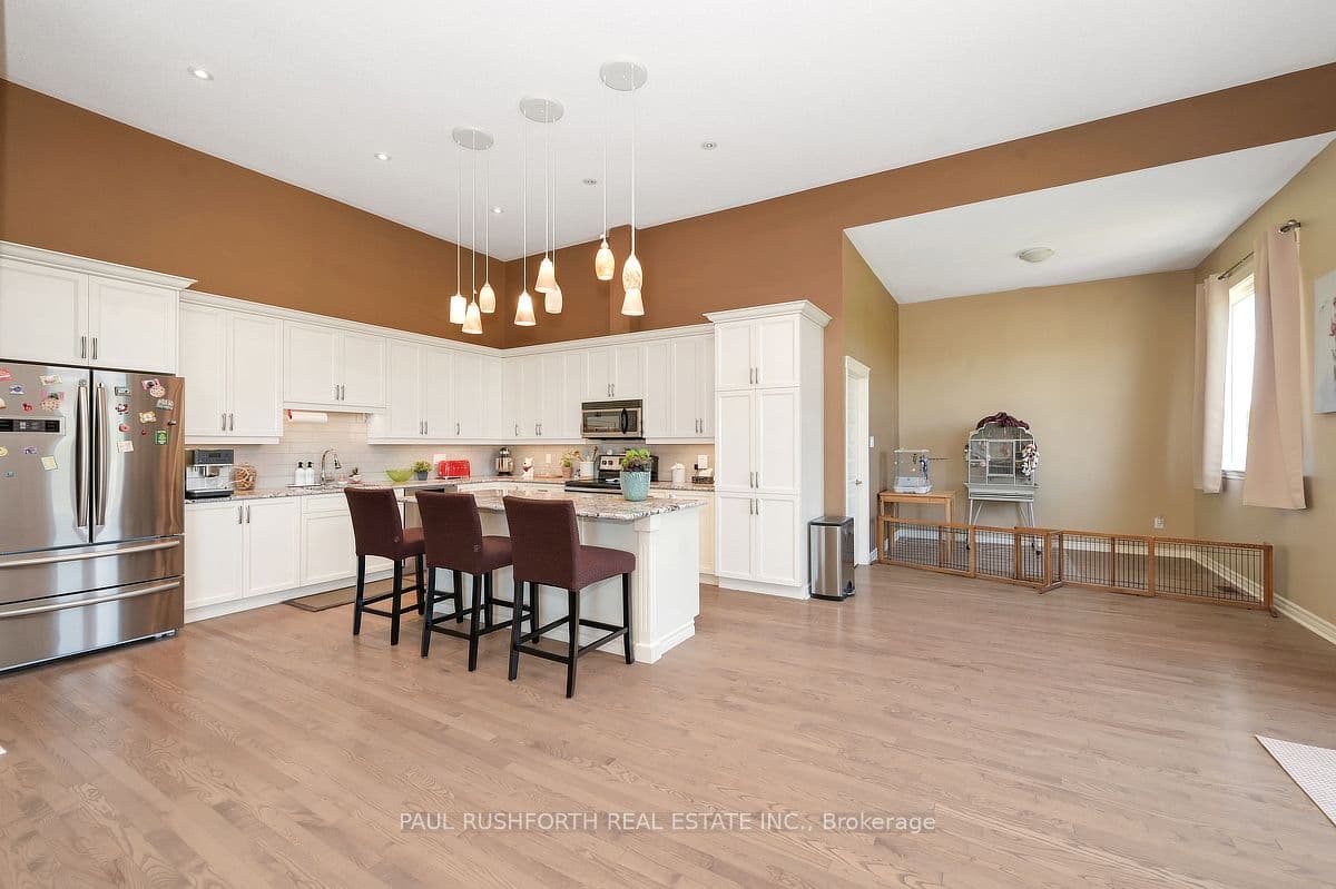 195 Stonewood Drive, Beckwith, ON K7C 3P2