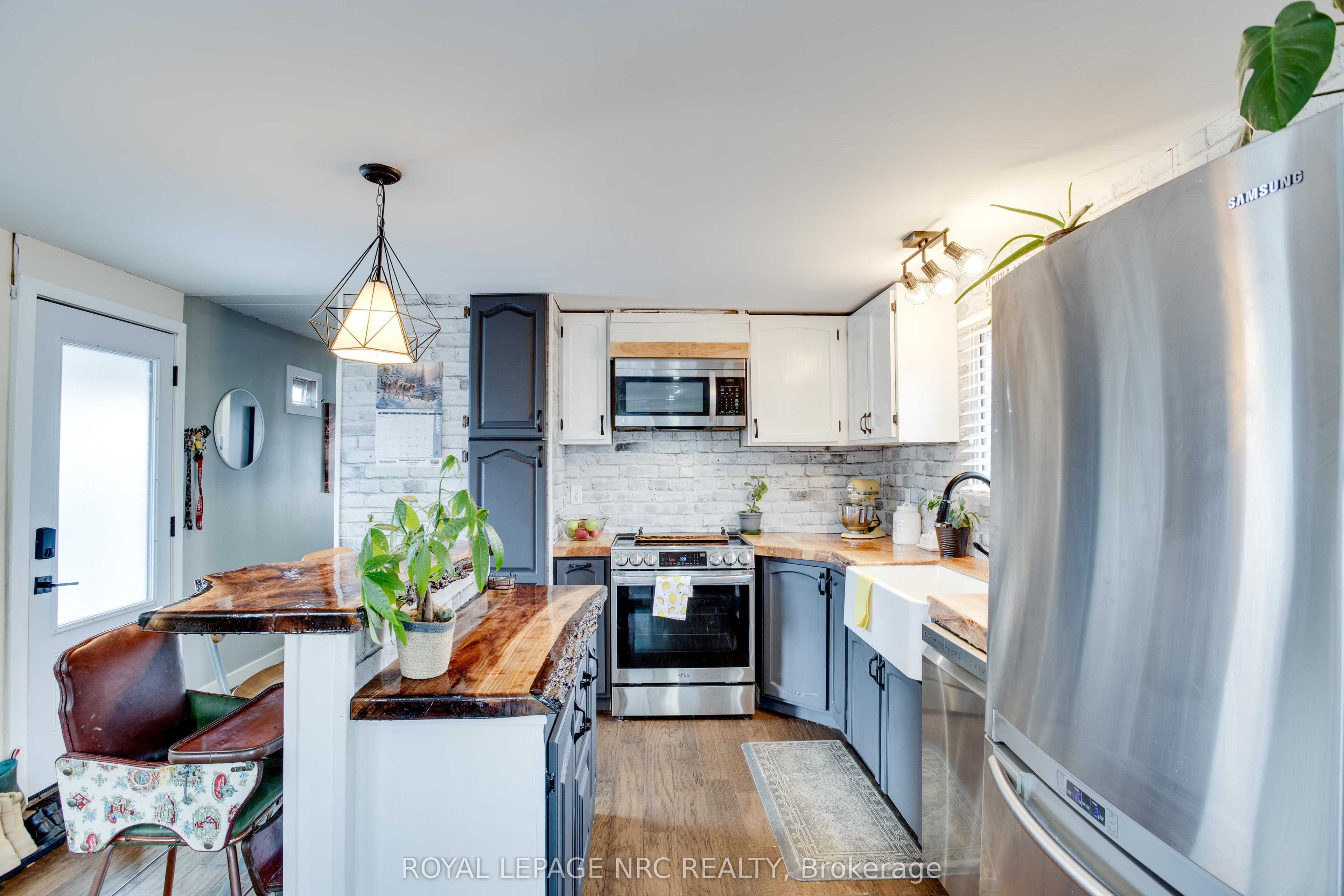 241 St. Paul Street 297, St. Catharines, ON L2S 2E5