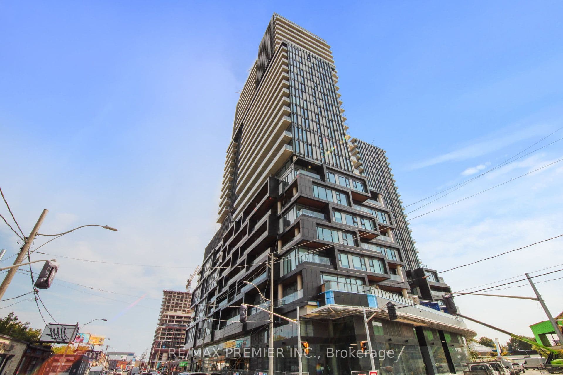 1285 Dupont Street 904, Toronto, ON M6H 2A6