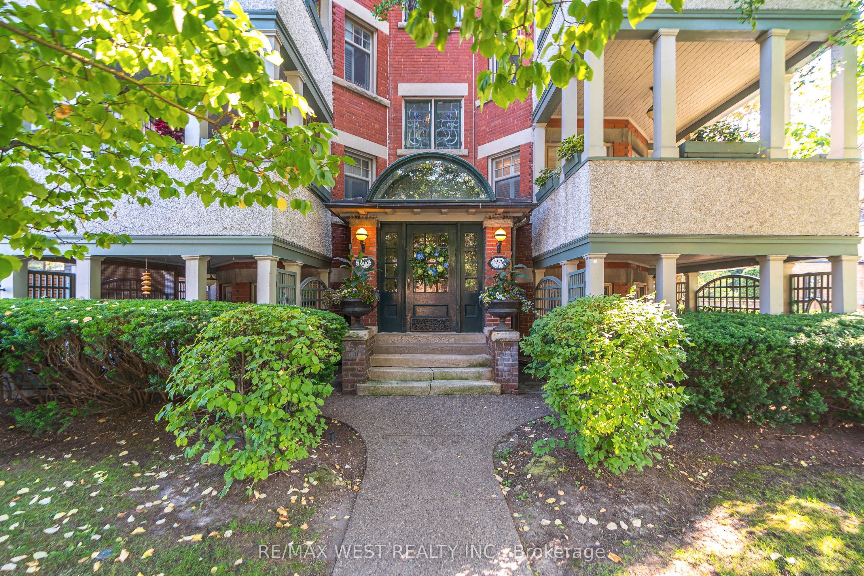 9B Humewood Drive, Toronto, ON M6C 1C9