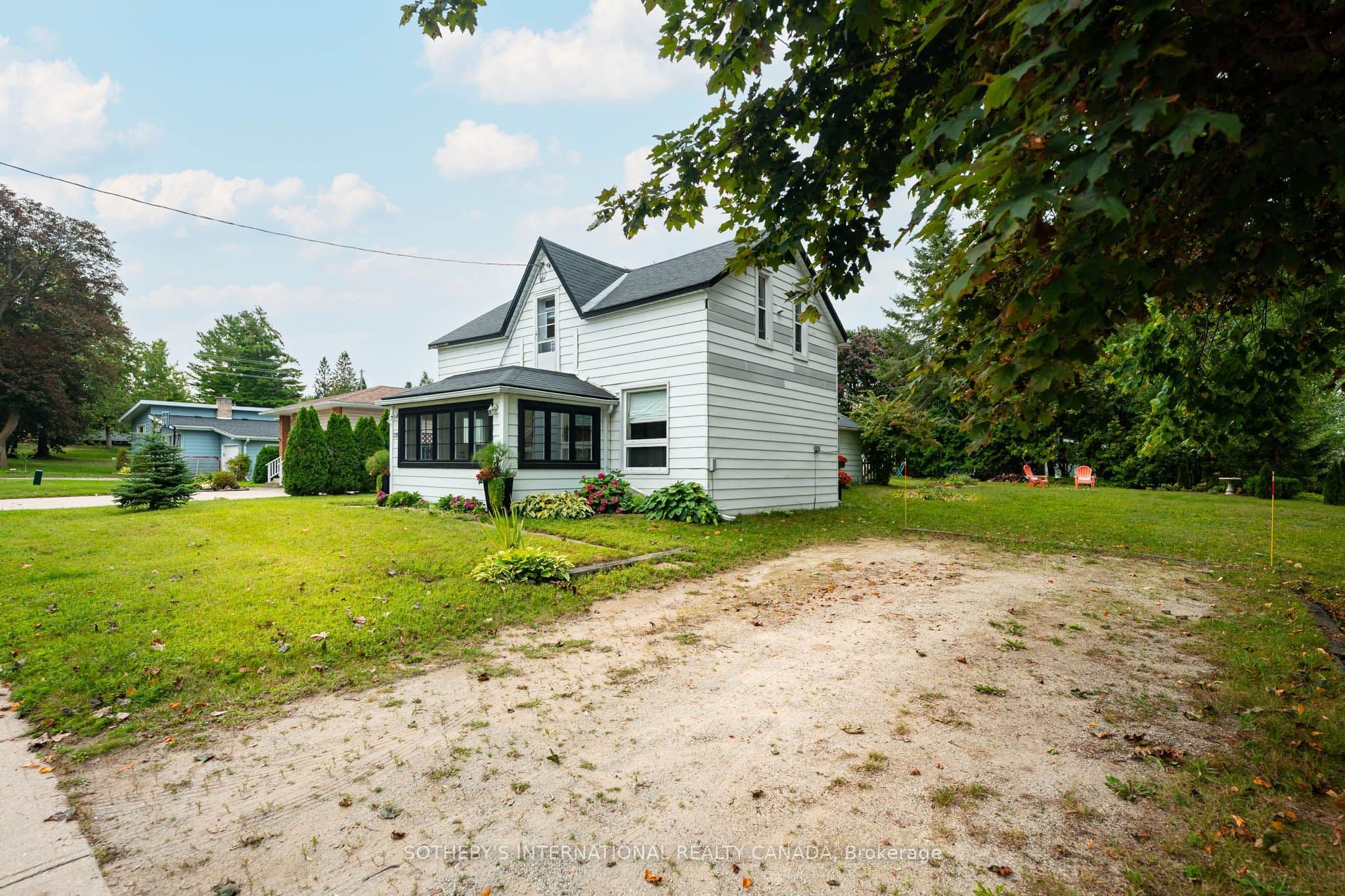 235 Spence Street, Saugeen Shores, ON N0H 2L0