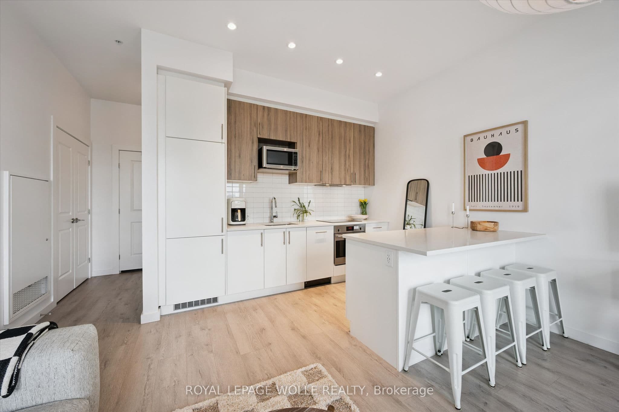 181 King Street S 1511, Waterloo, ON N2G 1A7
