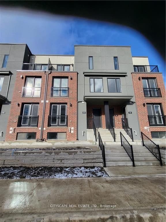 99 Rogers Street 41, Waterloo, ON N2J 1A4
