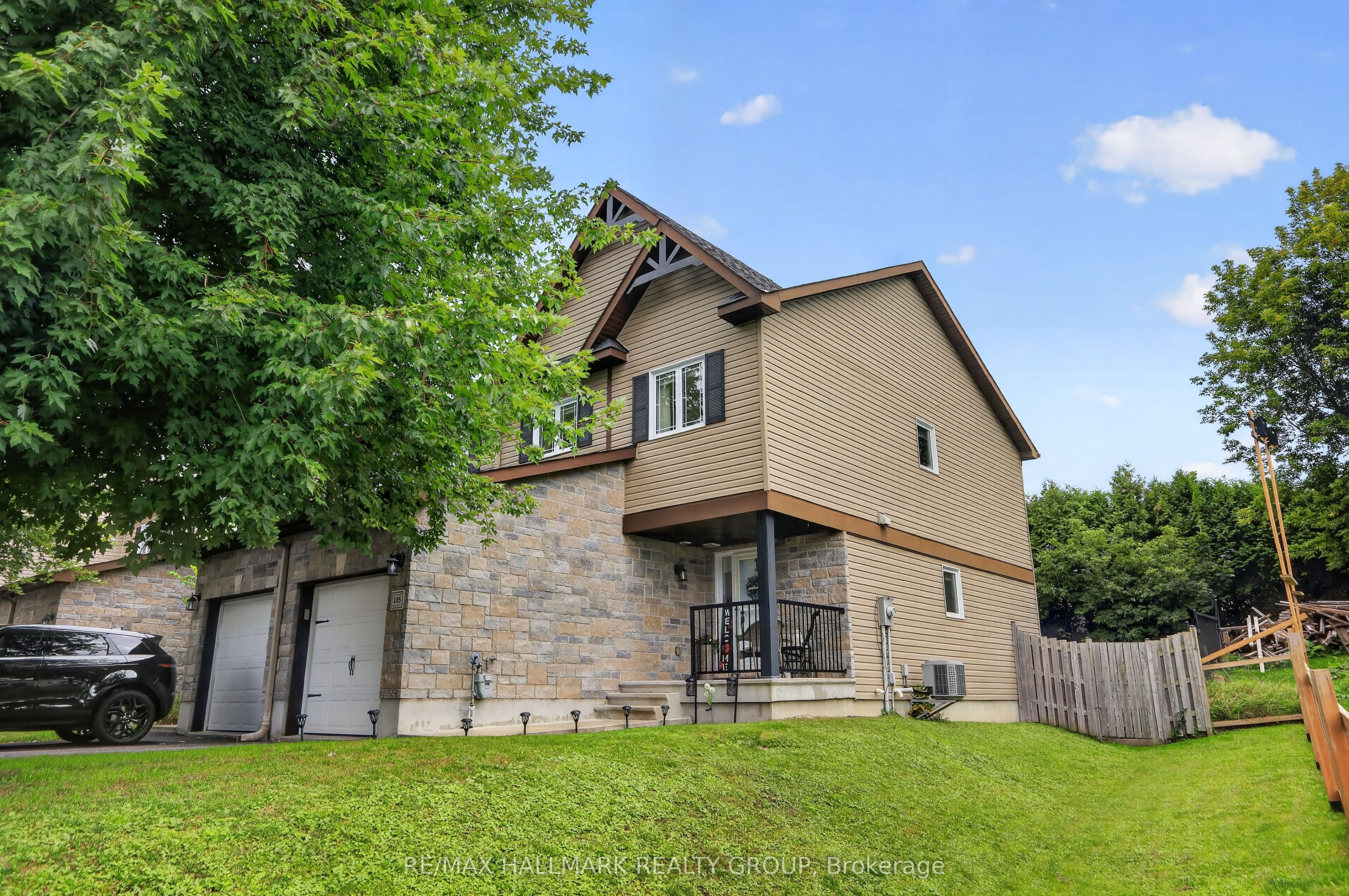 105 Nathalie Street, Clarence-Rockland, ON K4K 0J3
