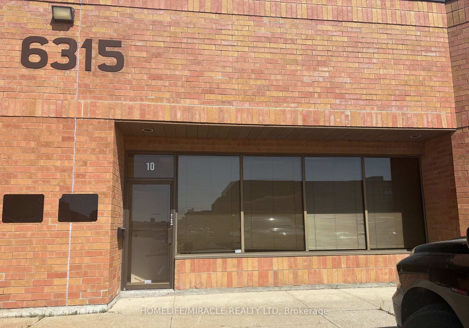 6315 Shawson Drive 10, Mississauga, ON L5T 1J2