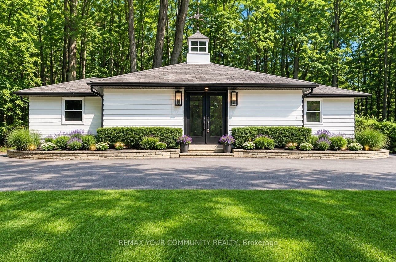 669 OLD BATHURST COACH HOUSE Street, Newmarket, ON L3X 3A6
