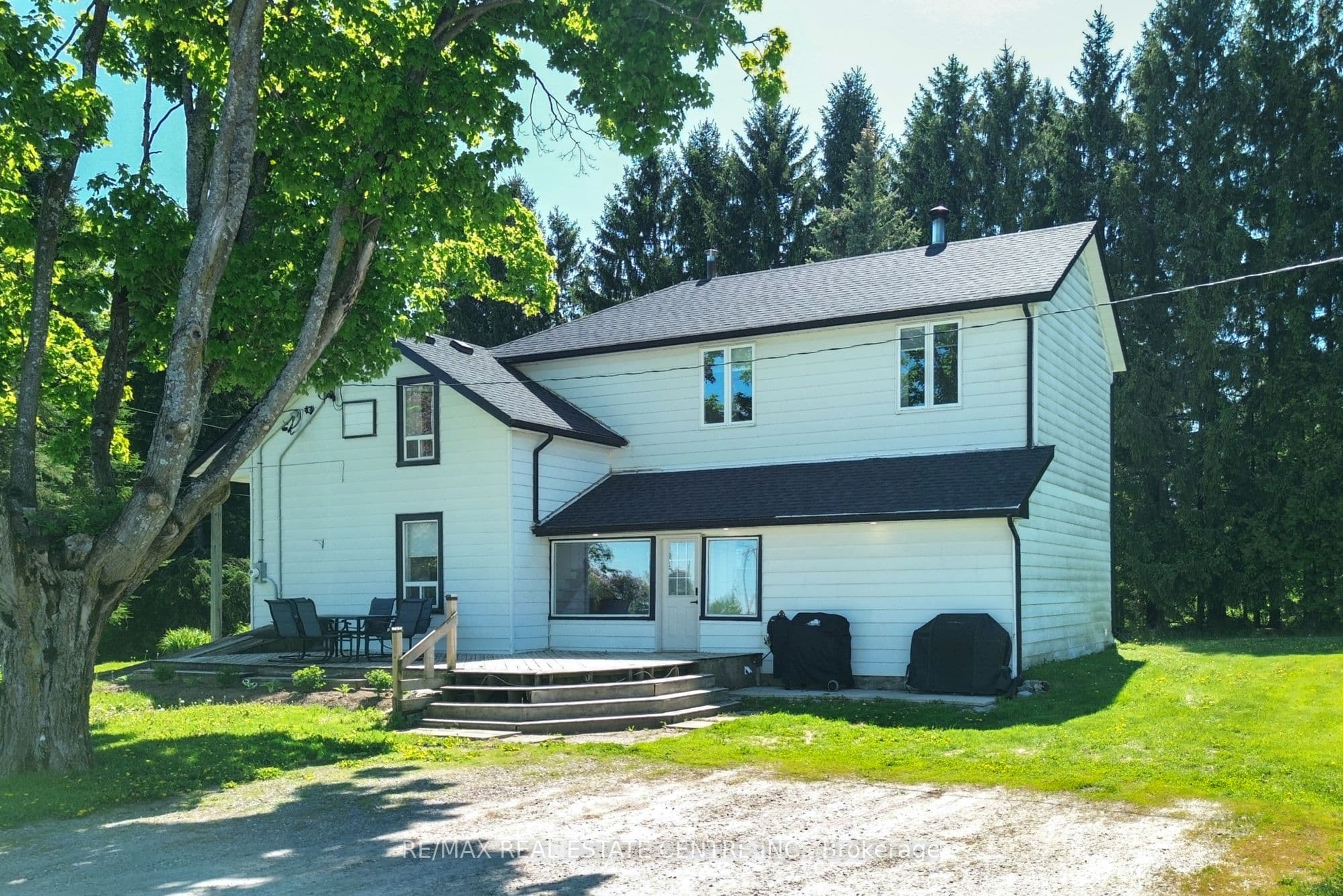 347157 Mono Centre Road, Mono, ON L9W 5T6