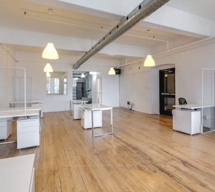 639 Queen Street W 402/403, Toronto, ON M5V 2B7