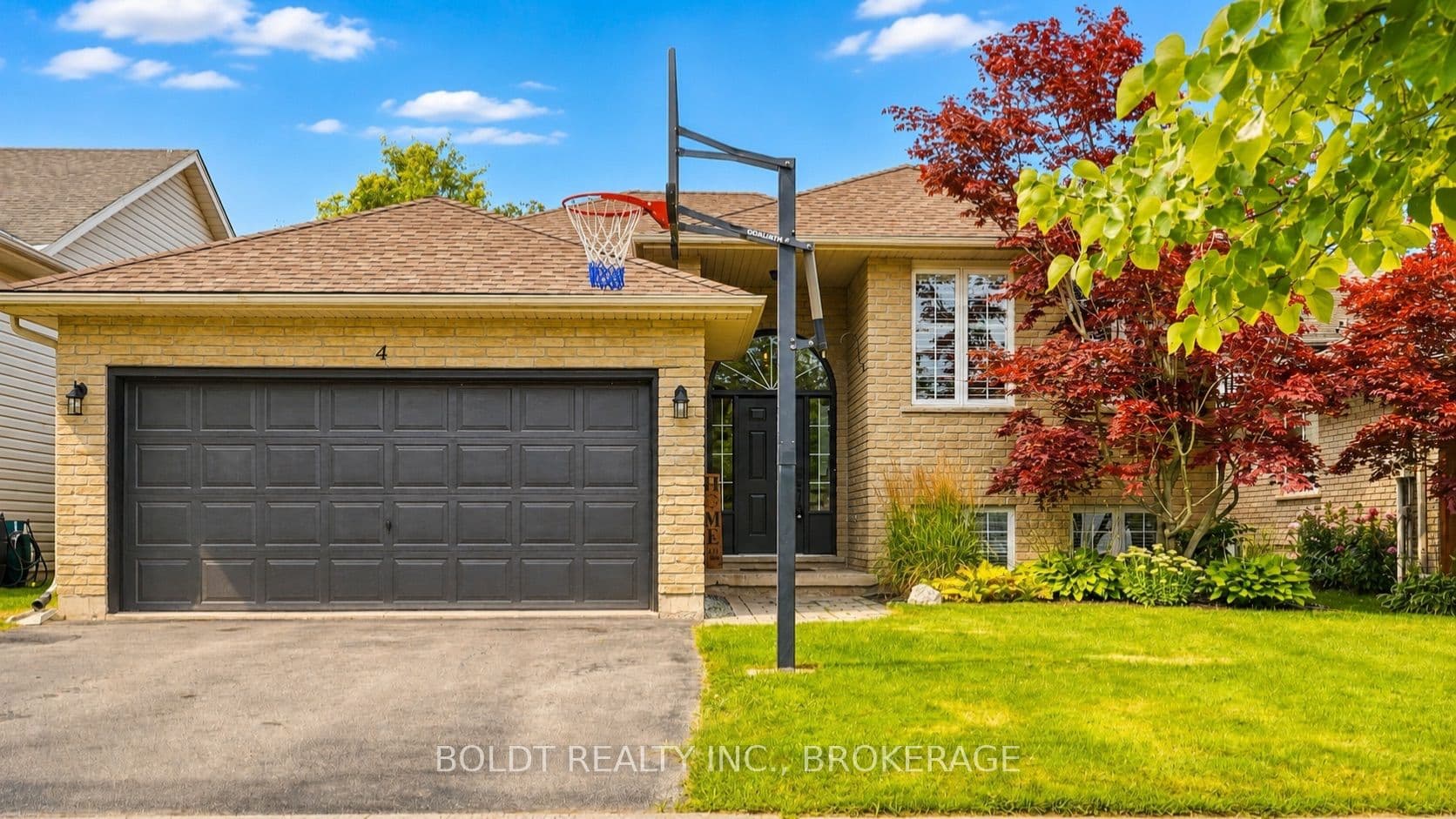 4 Mason Drive, Pelham, ON L0S 1E4