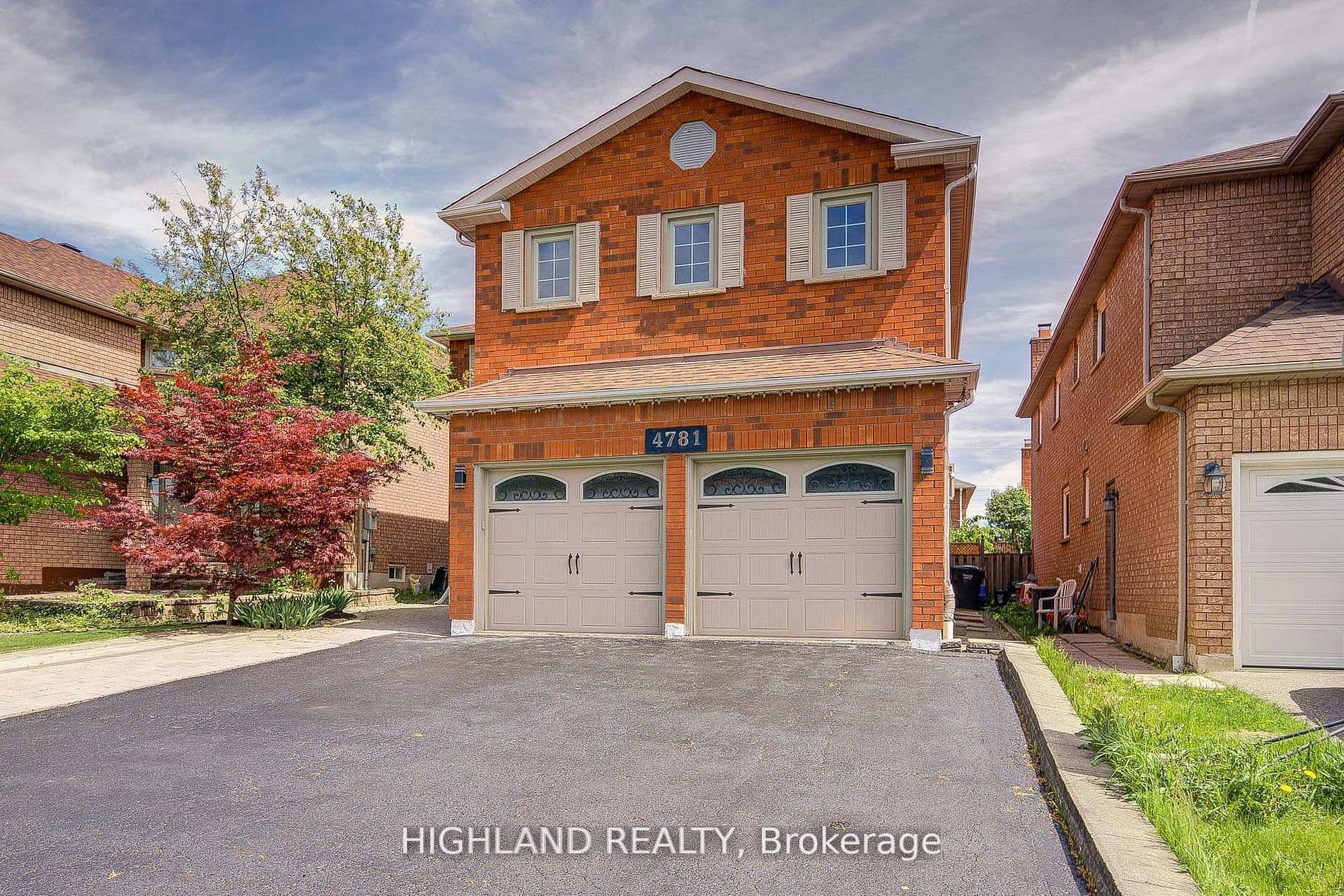 4781 Crystal Rose Drive, Mississauga, ON L5V 1G9