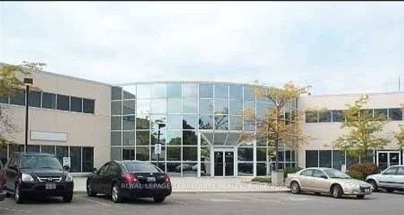 30 West Beaver Creek Road 111-112, Richmond Hill, ON L4B 1G5