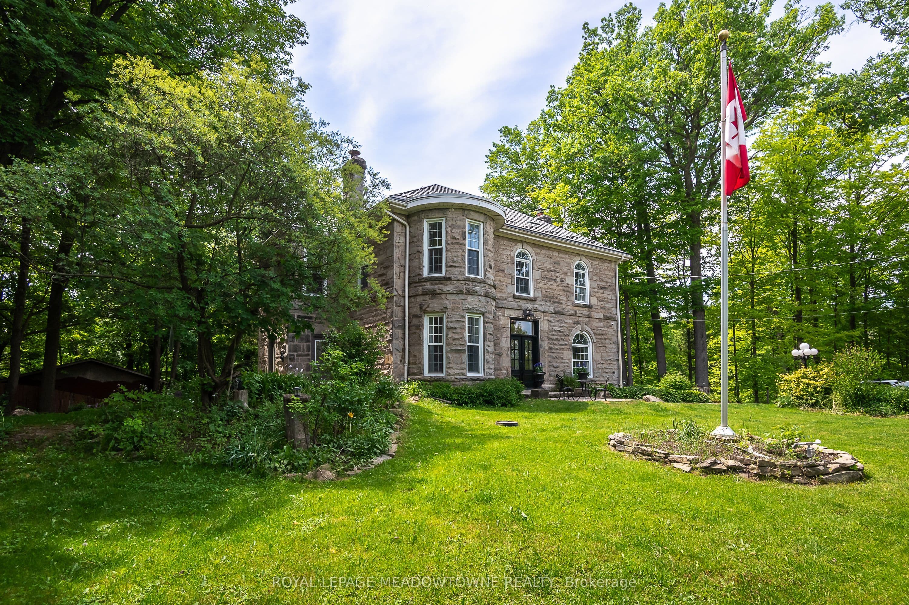 9920 Regional Road 25 Road, Halton Hills, ON L9T 2X7