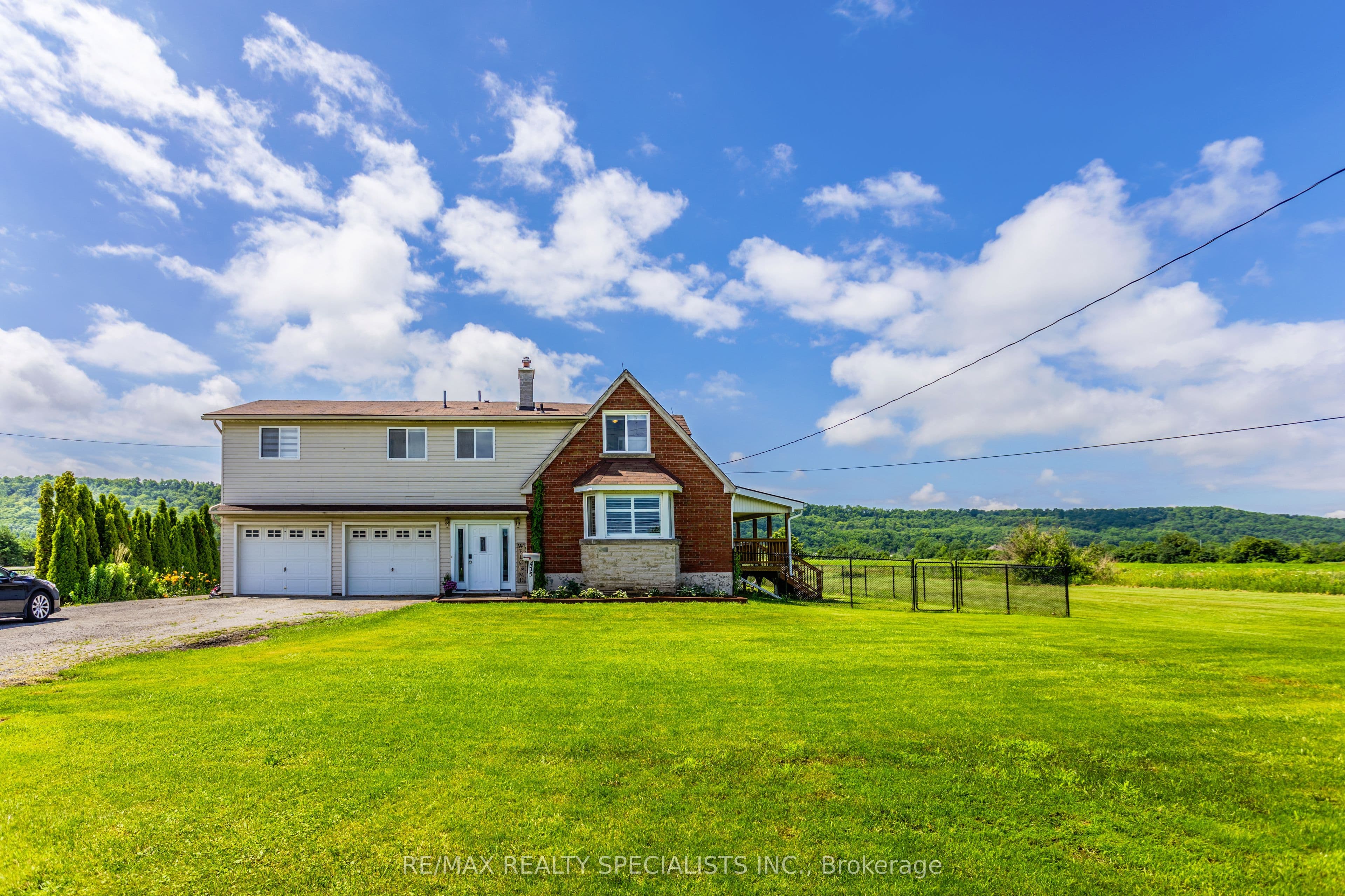 475 Main Street W, Grimsby, ON L3M 1T4