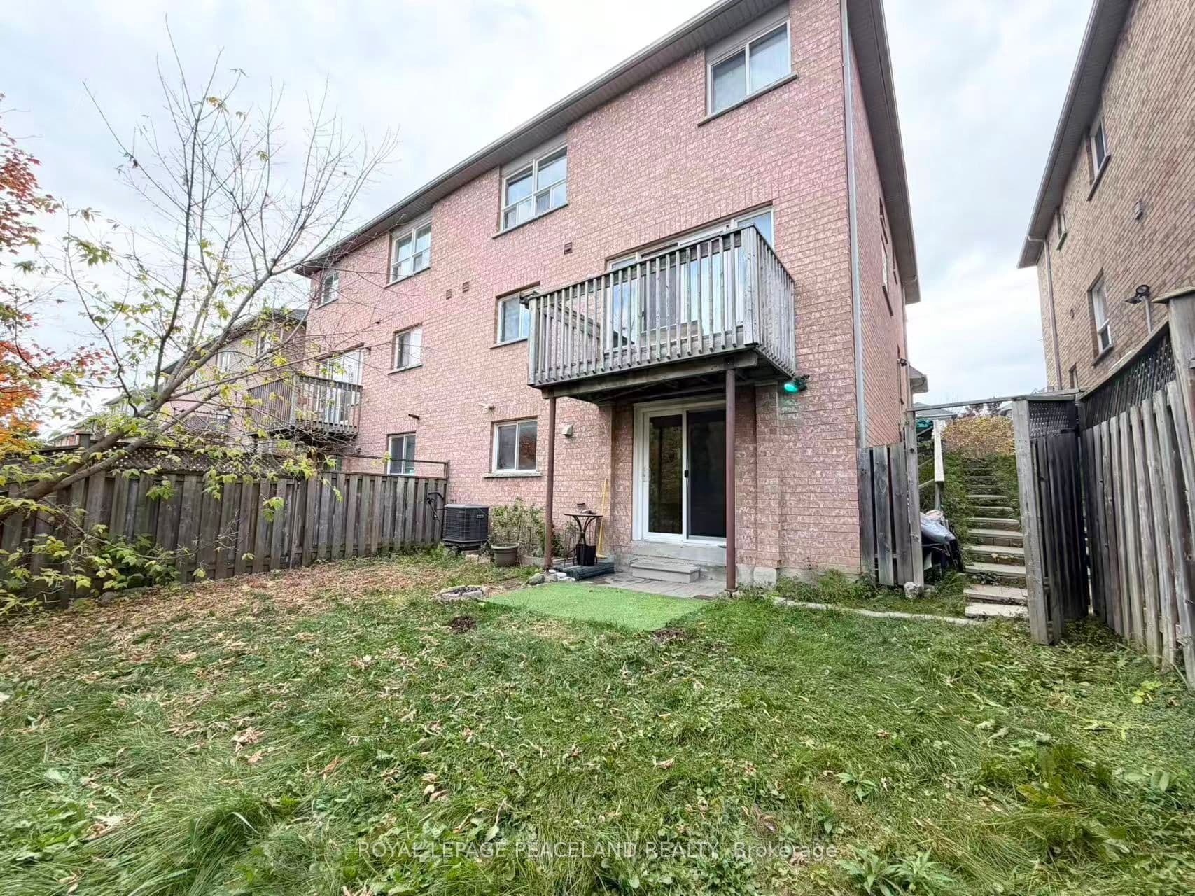 367 Marble Place W/O Bsmt, Newmarket, ON L3X 2P1