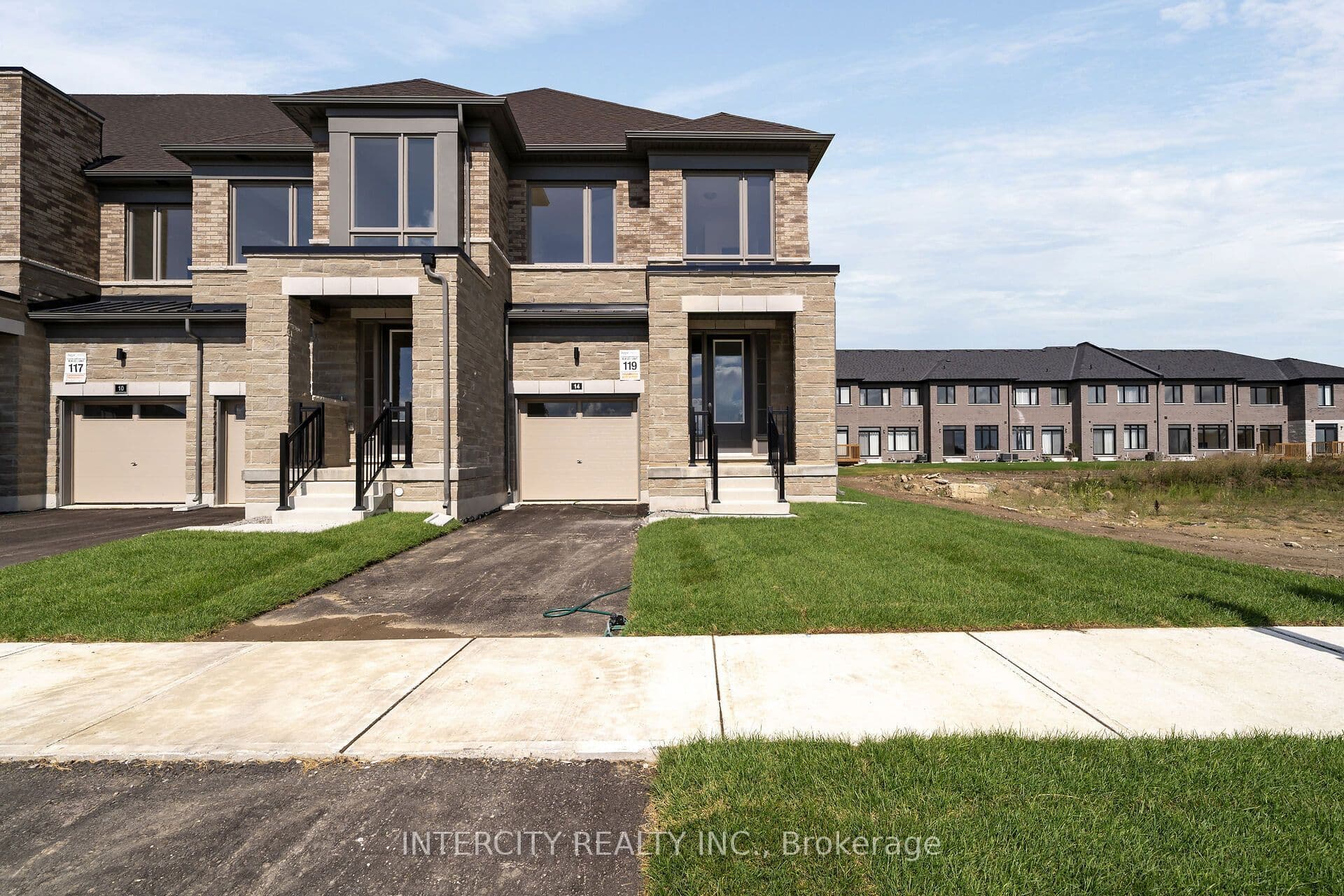14 George Armstrong Road 22-119, Caledon, ON L7E 4N1