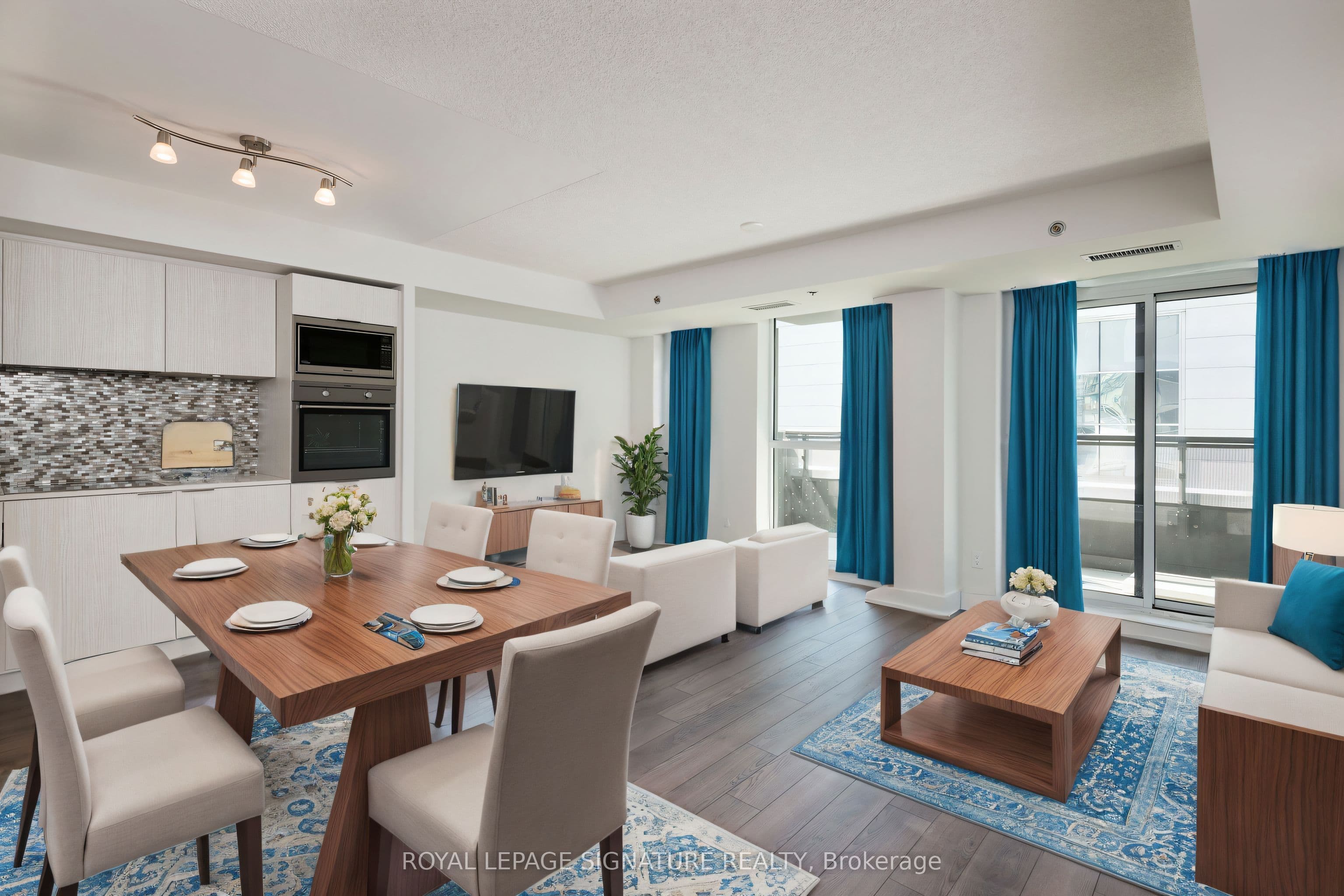 318 Richmond Street W 410, Toronto, ON M5V 1X2