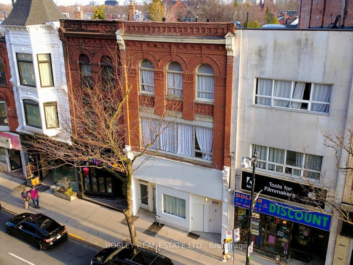 2963 Dundas Street W, Toronto, ON M6P 1Z2