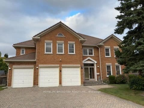 7 King's Cross Avenue, Richmond Hill, ON L4B 2M4
