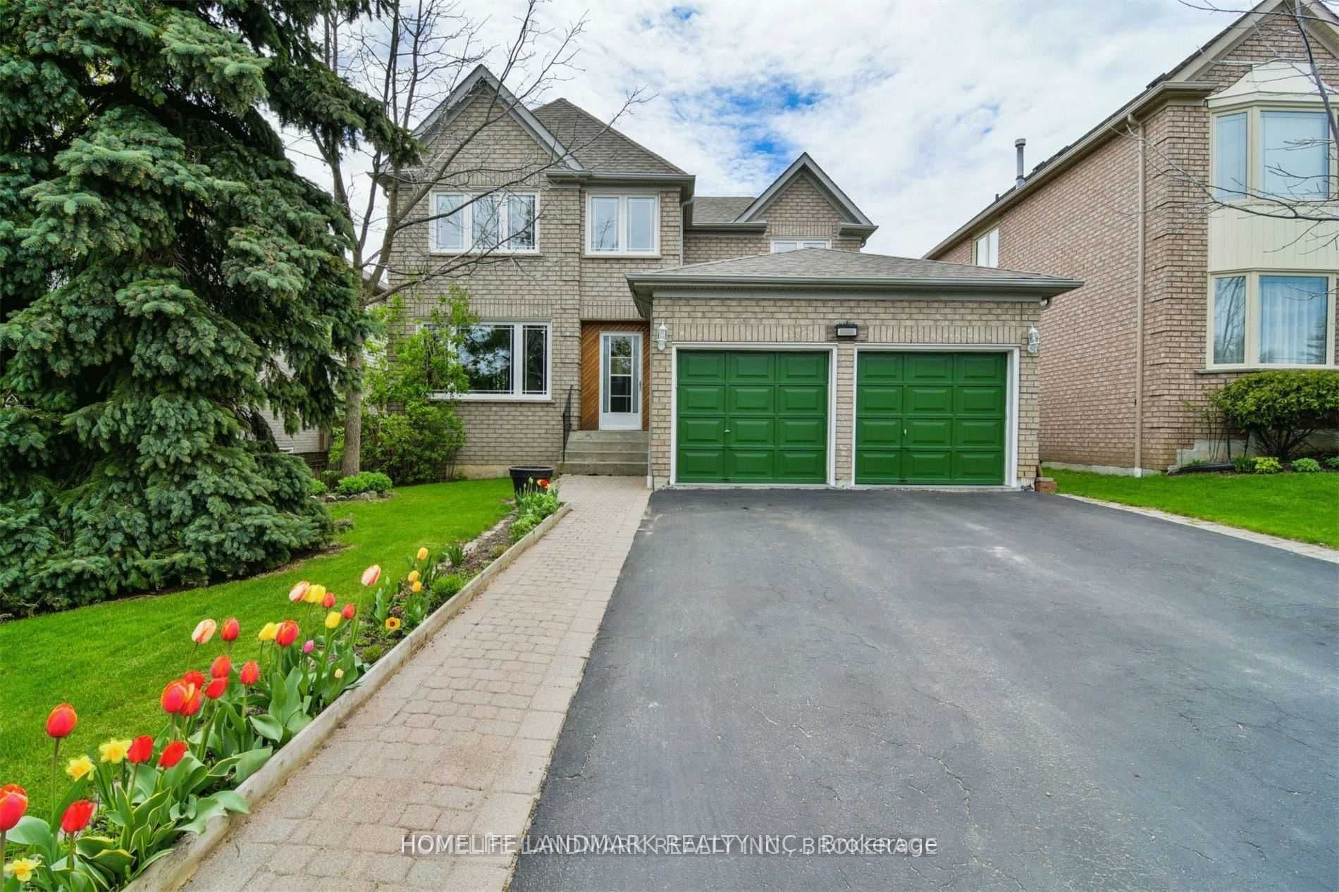 2914 Peacock Drive, Mississauga, ON L5M 5S2
