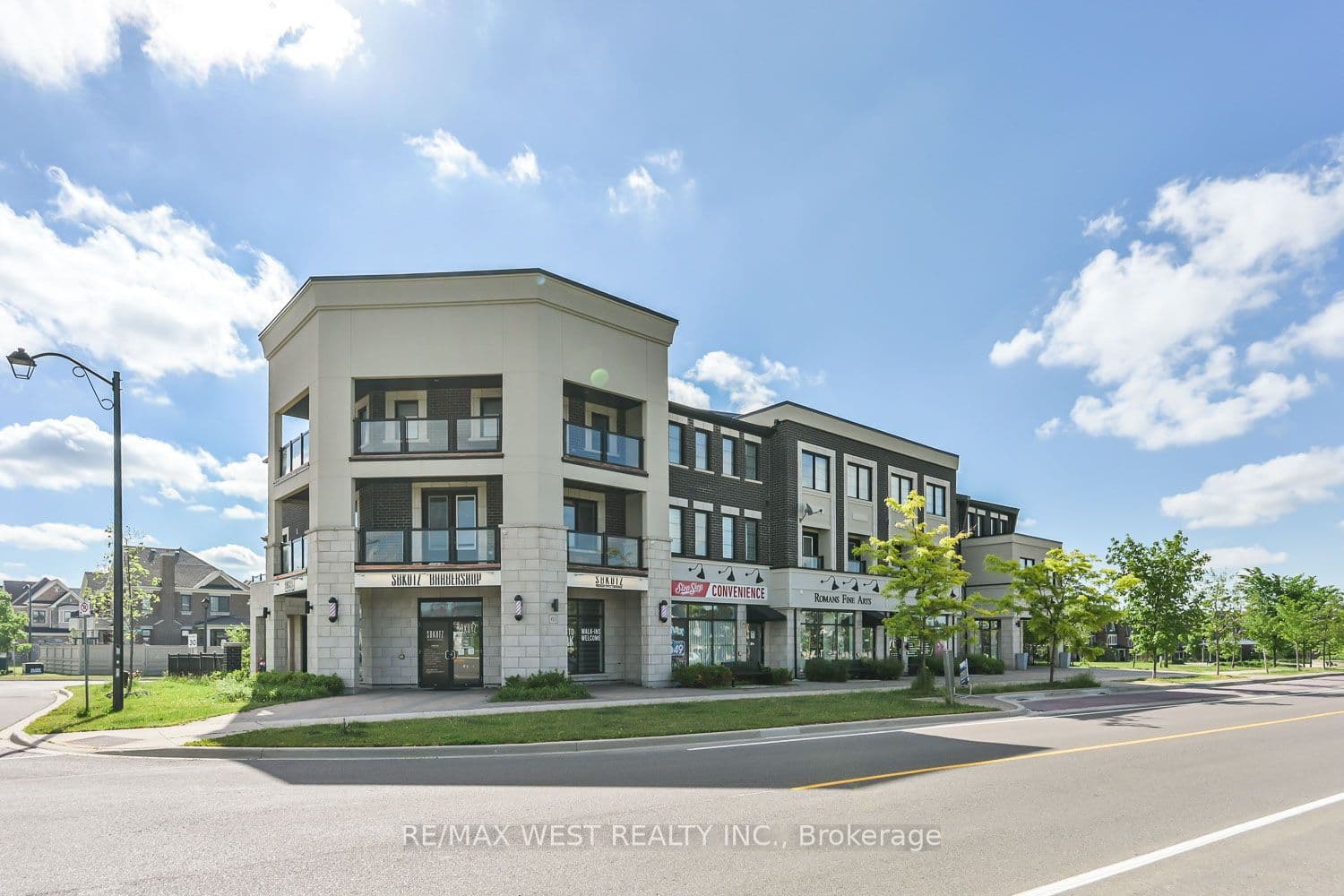 401 Kleinburg Summit Way 2, Vaughan, ON L4H 4T1