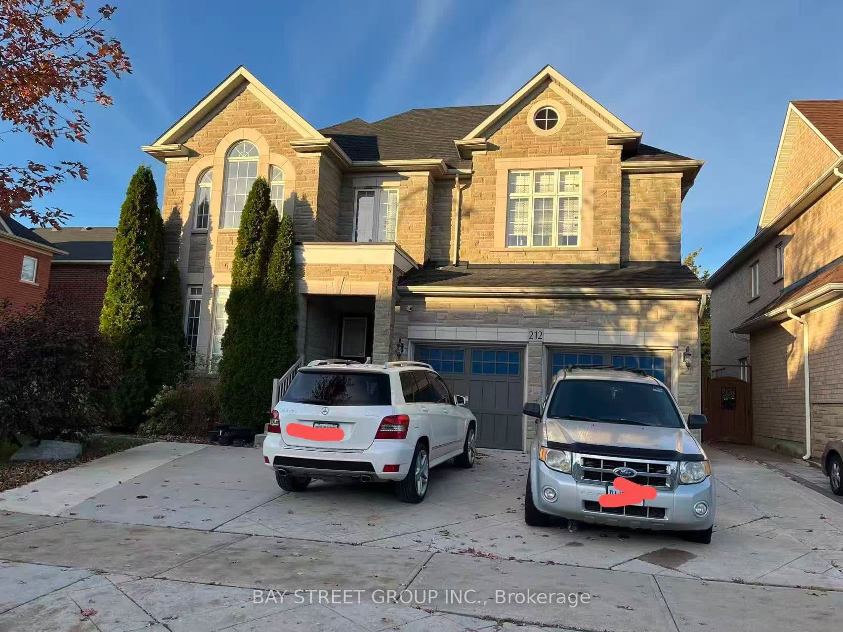212 Vellore Park Avenue, Vaughan, ON L4H 0C3