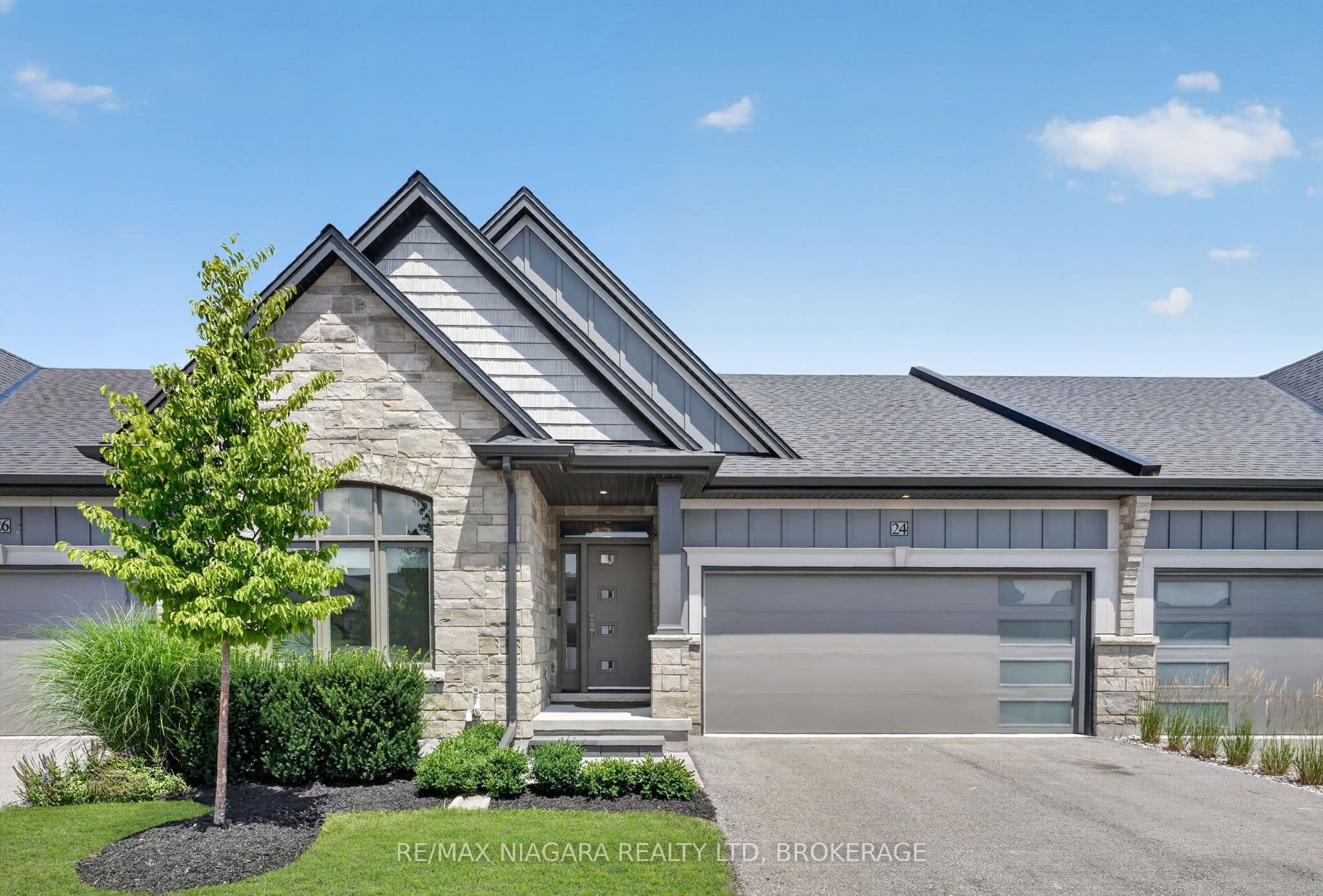 24 Peachtree Lane, Niagara-on-the-Lake, ON L0S 1T0