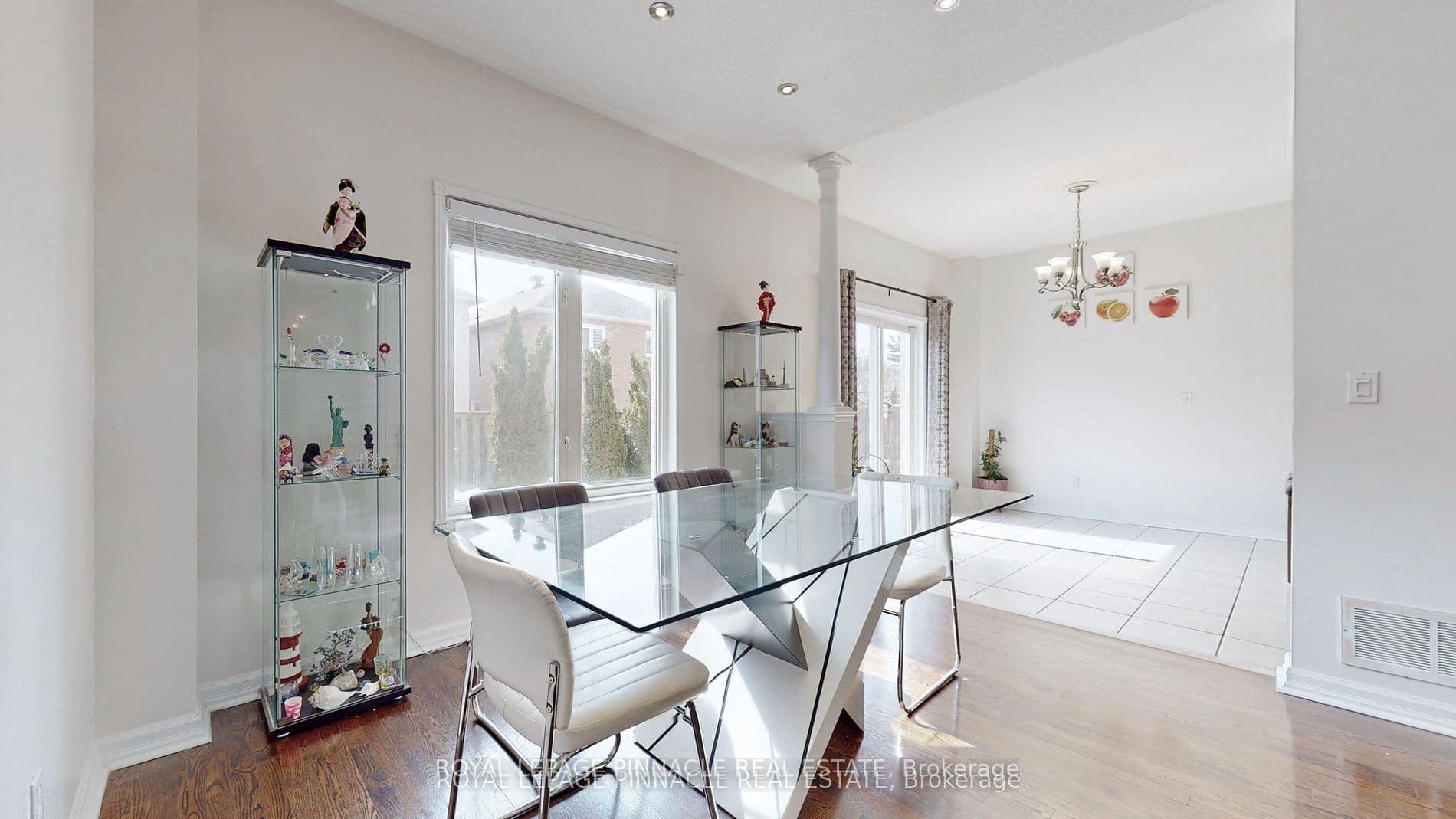 7254 Dime Crescent, Mississauga, ON L5W 1K5