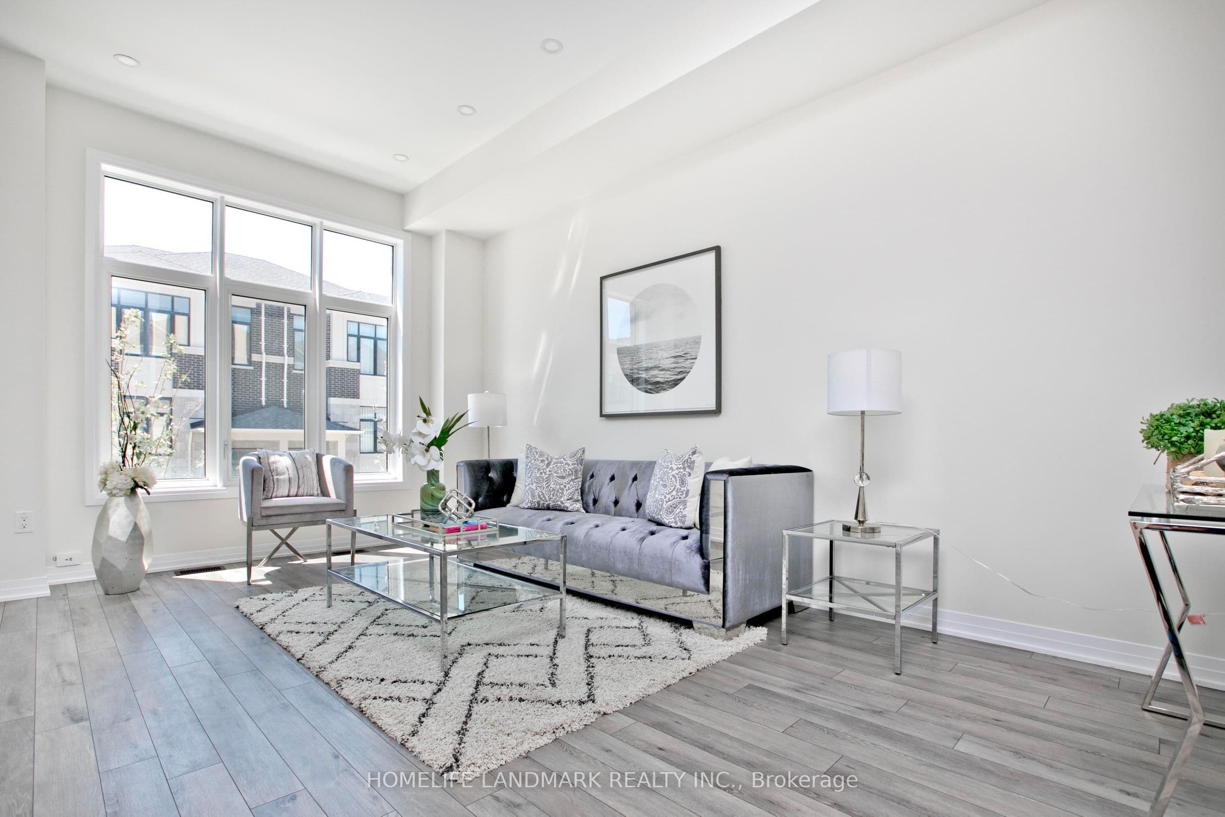 33 Kahshe Lane, Richmond Hill, ON L4S 0N7