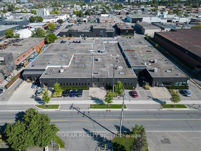 214 Norseman Street, Toronto, ON M8Z 2R4