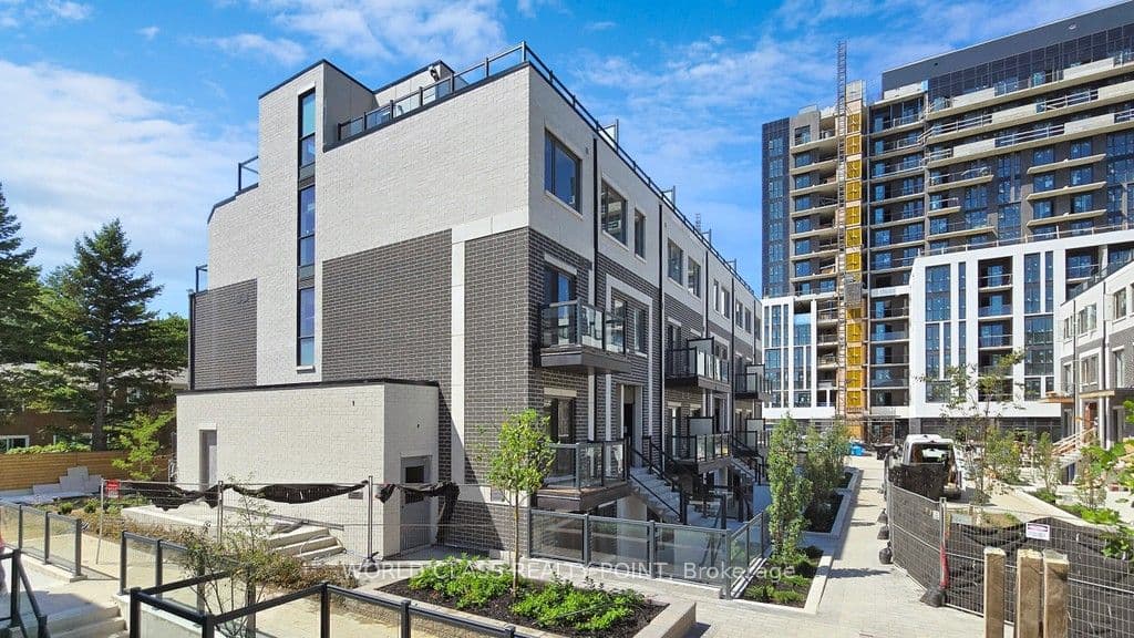 3425 Sheppard Avenue E C3- 308, Toronto, ON M1T 0C5