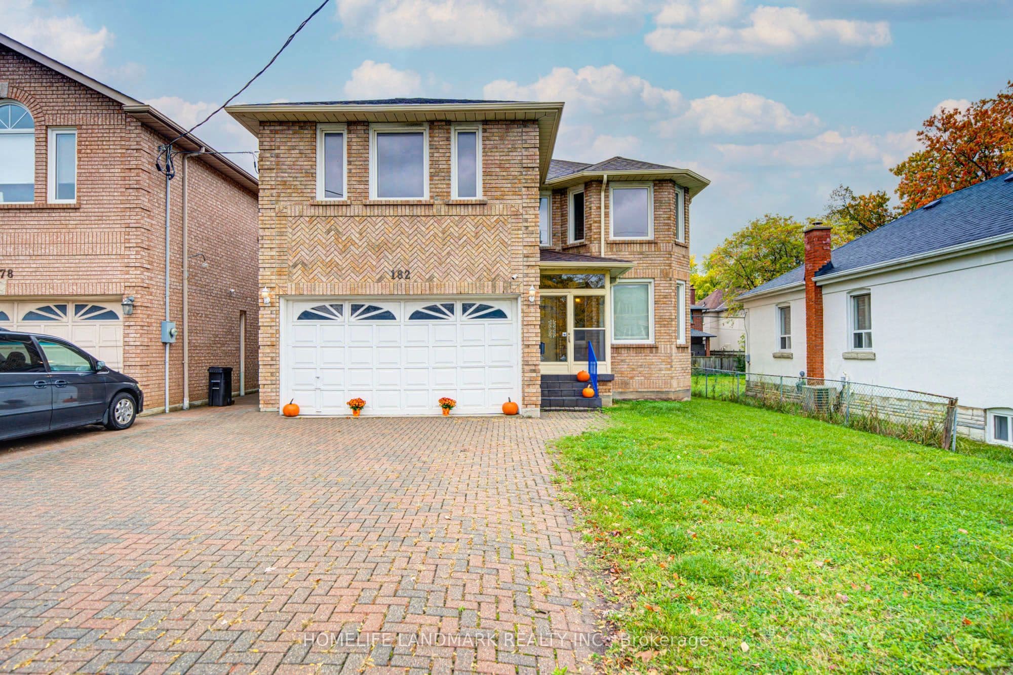 182 Finch Avenue E, Toronto, ON M2N 4R9